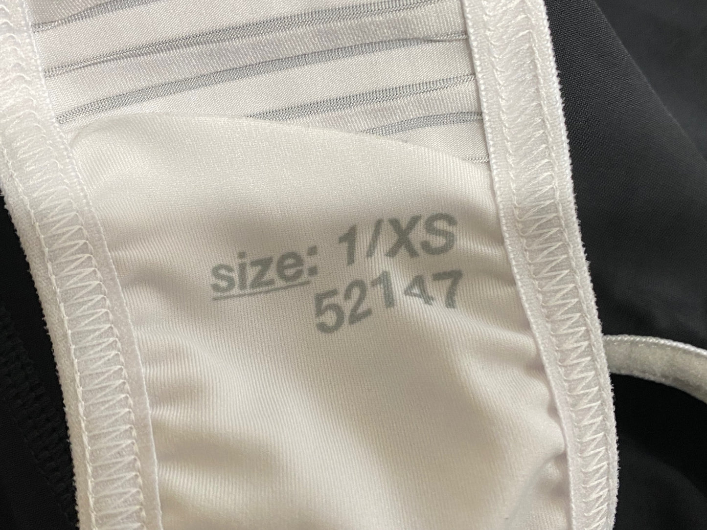 IZ239 ビオレーサー BiORACER ビブショーツ 黒 白 XS