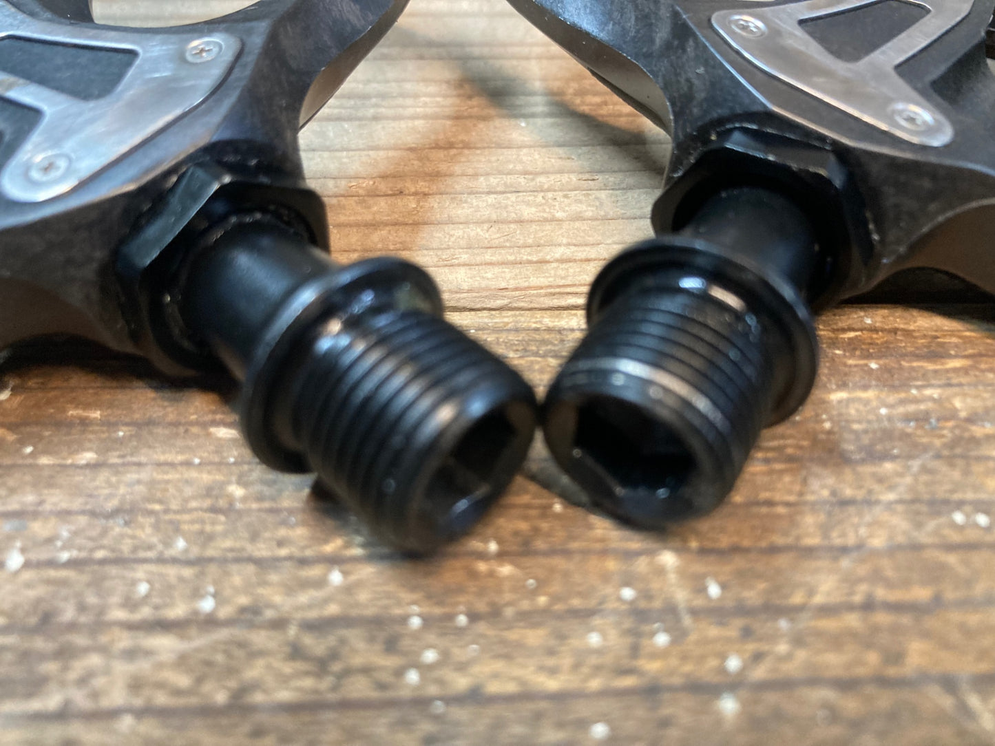 IO850 シマノ SHIMANO 105 PD-5800 ビンディングペダル SPD-SL