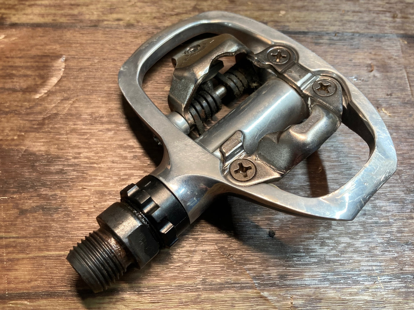 IQ397 シマノ SHIMANO PD-A520 ビンディングぺダル SPD シルバー