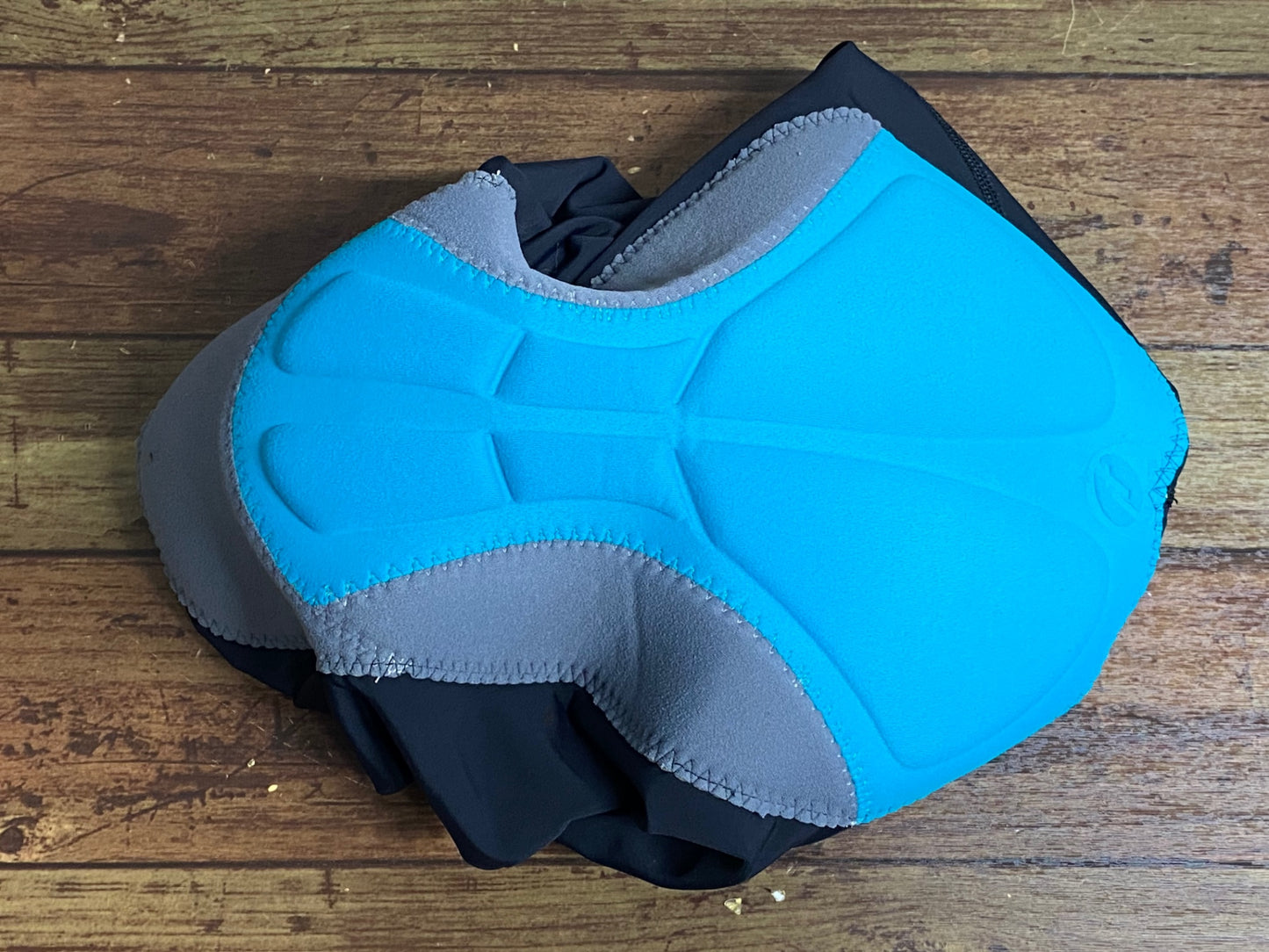 IZ097 カペルミュール KAPELMUUR ビブショーツ 黒 L