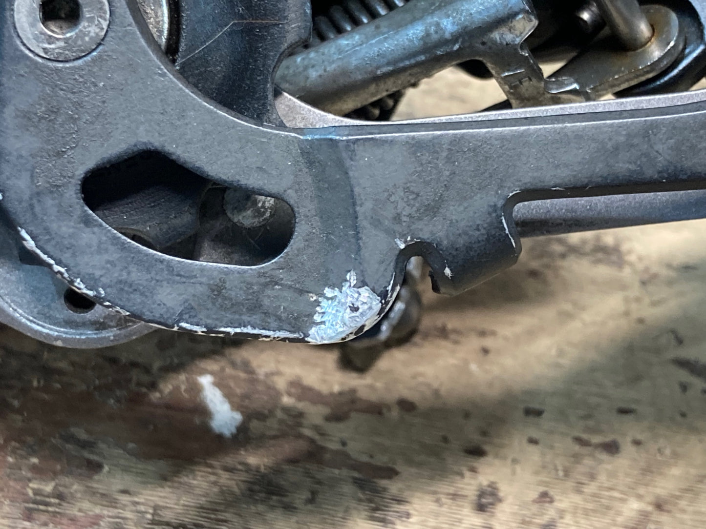 IH202 シマノ SHIMANO 105 RD-5701 GS リアディレイラー