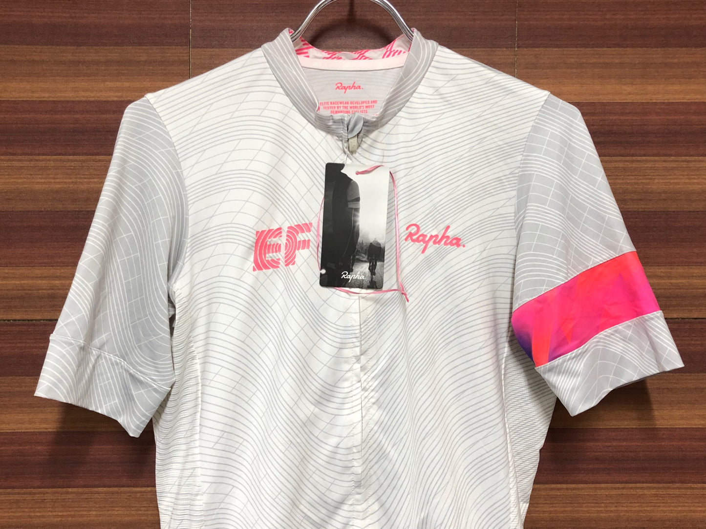 IN260 ラファ RAPHA EF EDUCATION FIRST PRO TEAM TRAINING JERSEY 半袖 サイクルジャージ 白 Mサイズ 未使用
