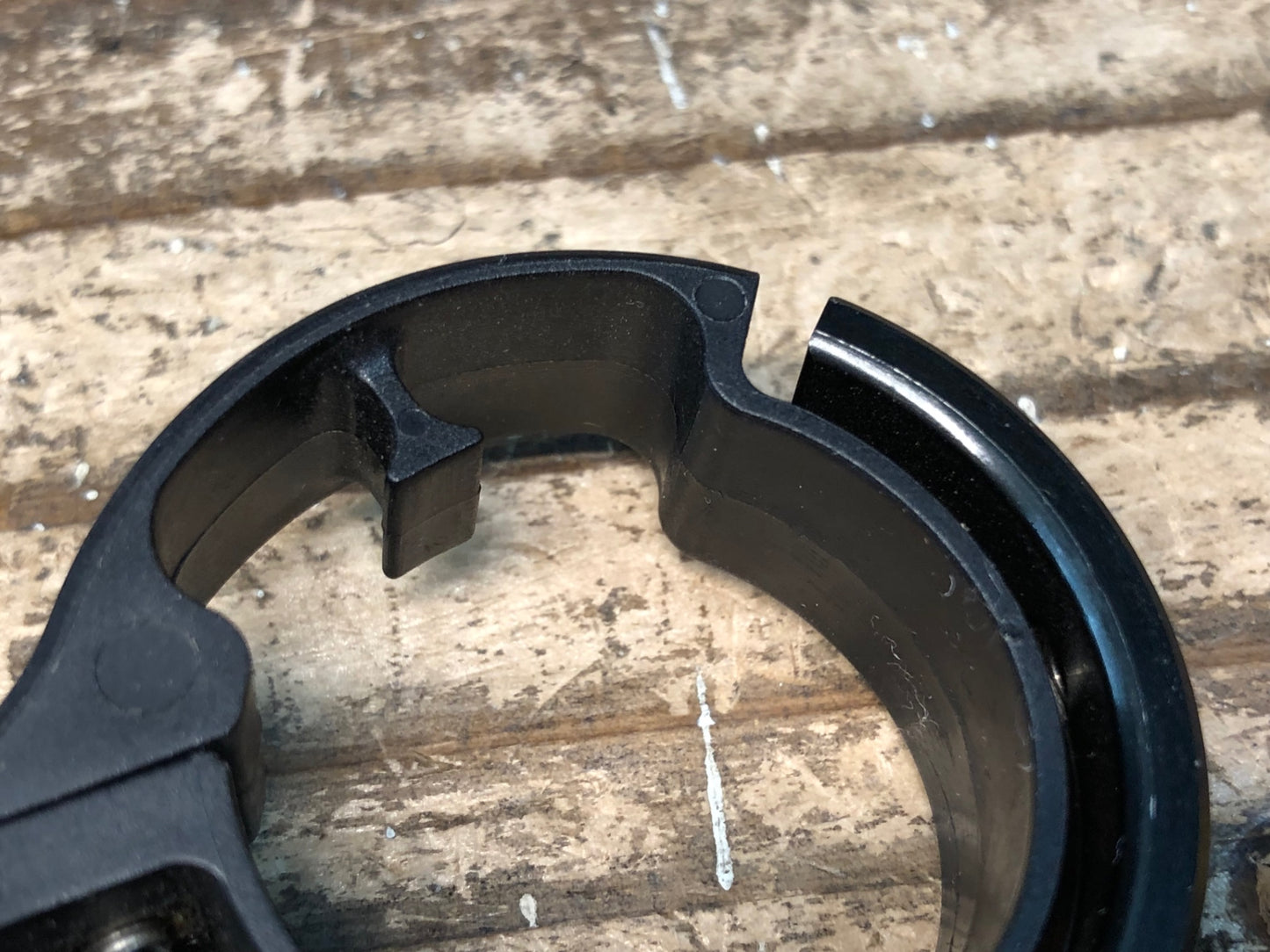 IN703 ノグ knog オイ Oi ベル Φ31.8 黒