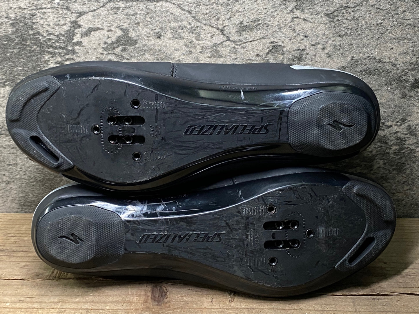IY494 スペシャライズド SPECIALIZED トーチ TORCH1.0 ビンディングシューズ SPD 黒 EU43 ベルクロ