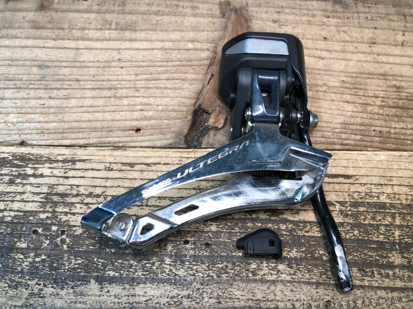 IY476 シマノ Shimano アルテグラ ULTEGRA FD-R8050 Di2 電動 フロントディレイラー 社外チェーンキャッチャー