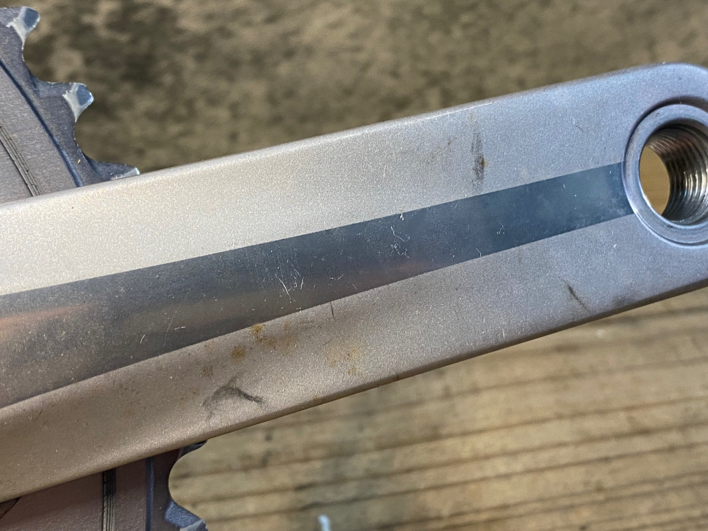 IY306 シマノ SHIMANO 105 FC-5750 クランクセット 172.5mm 50/34T シルバー