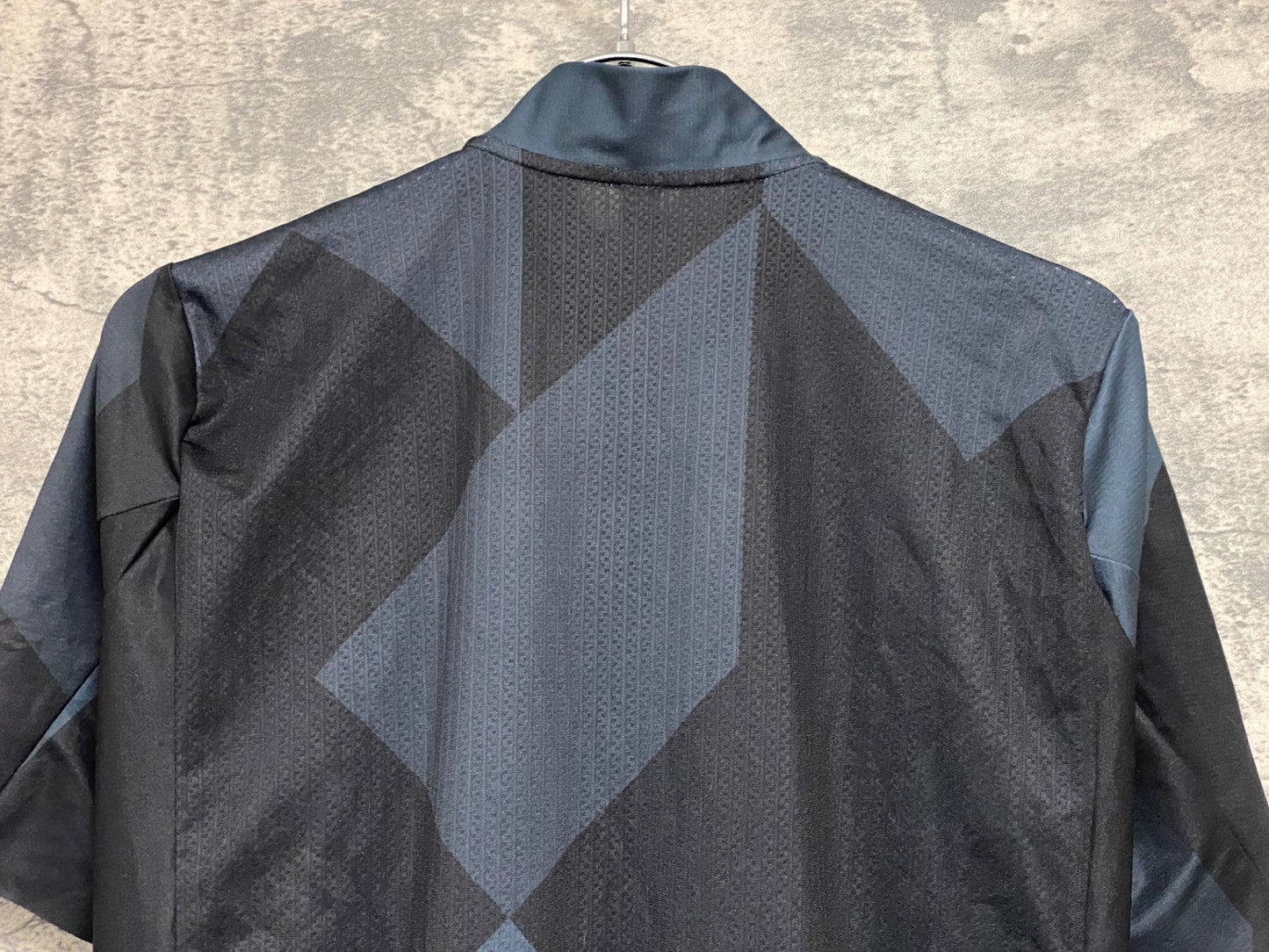 JB907 アソス ASSOS LTD EDITION ROCK 半袖 サイクルジャージ 黒 M ※スレ