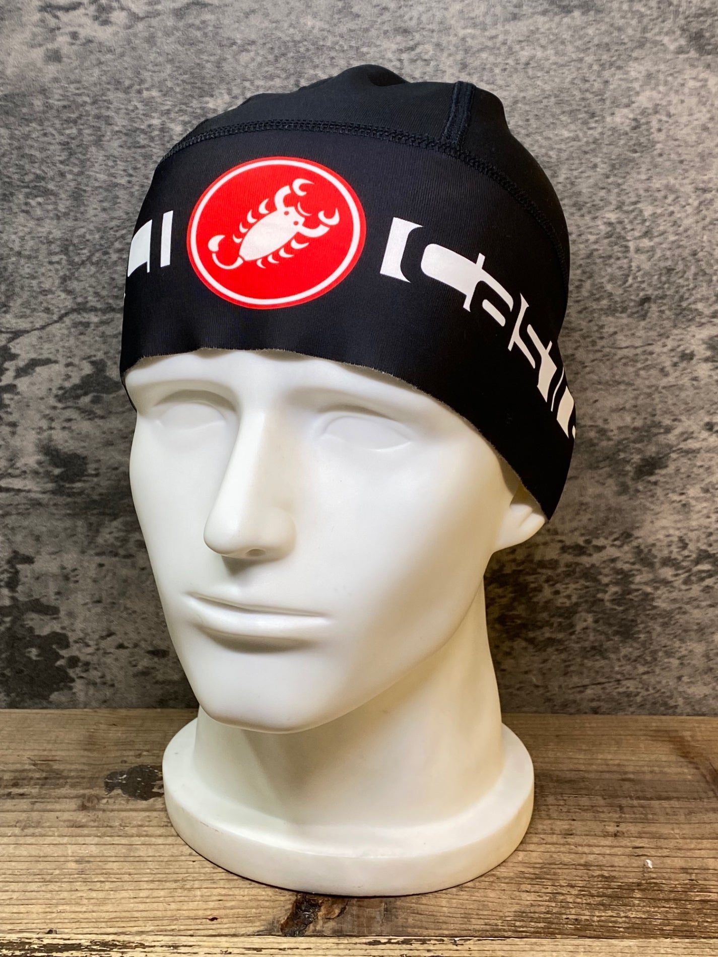 JC749 カステリ CASTELLI サイクルキャップ 黒 フリーサイズ 裏起毛