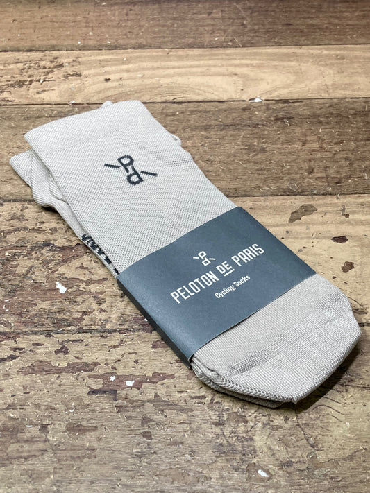 IO484 プロトンド パリ PELOTON DE PARIS ソックス 靴下 グレー US9~13 未使用品