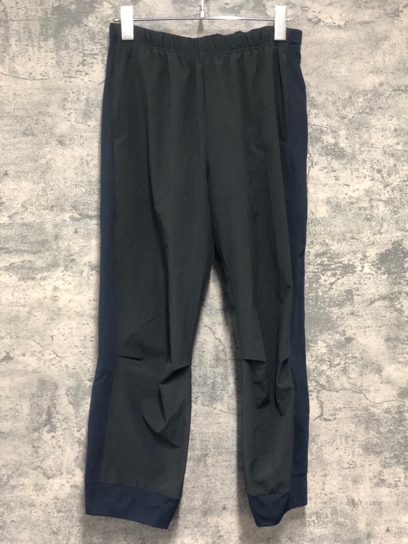 IY296 パールイズミ PEARL iZUMi サイクルパンツ 黒 L