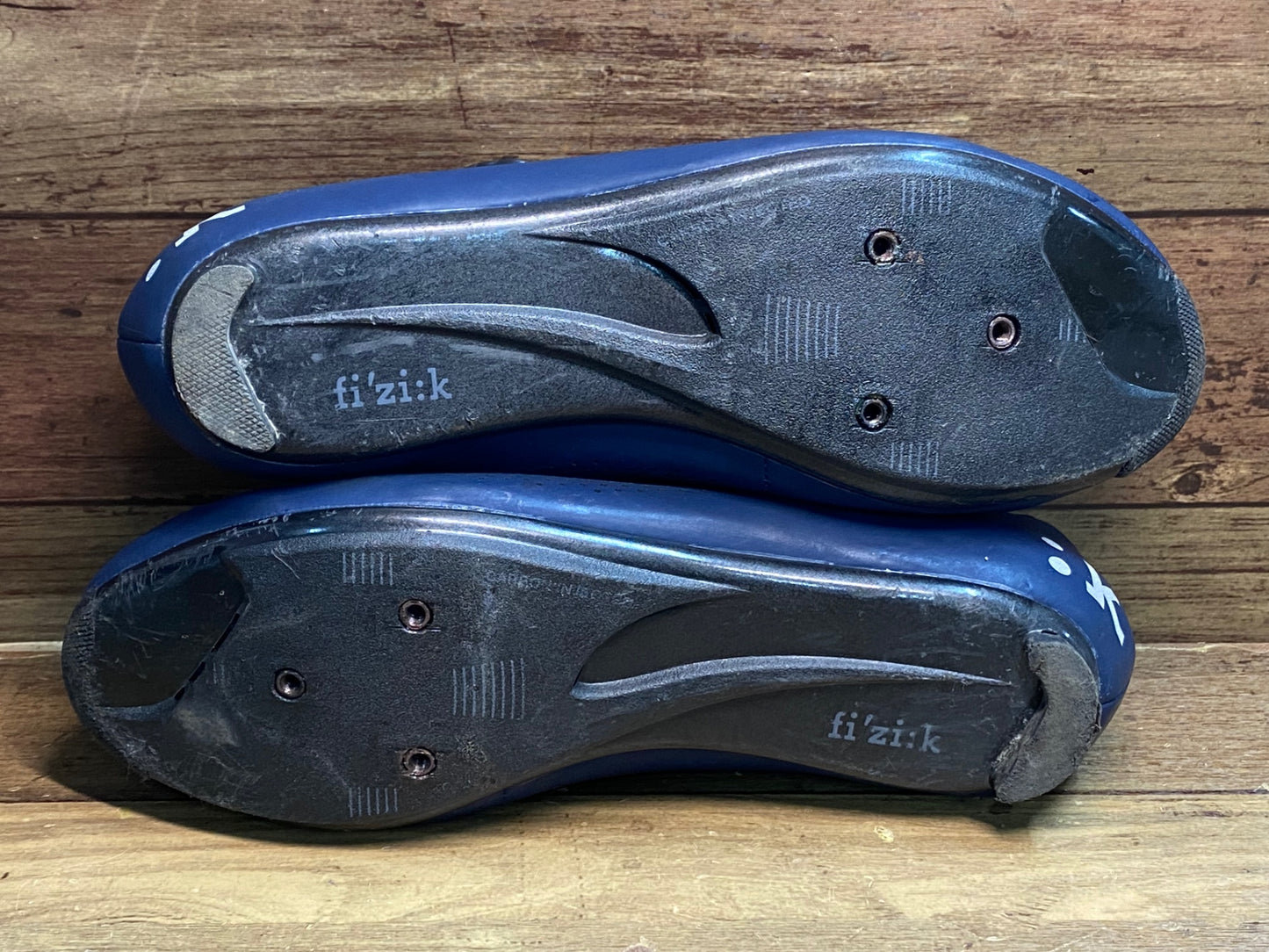 IH984 フィジーク fizik R4 Road shoes ビンディングシューズ SPD-SL 紺 EU40.5サイズ