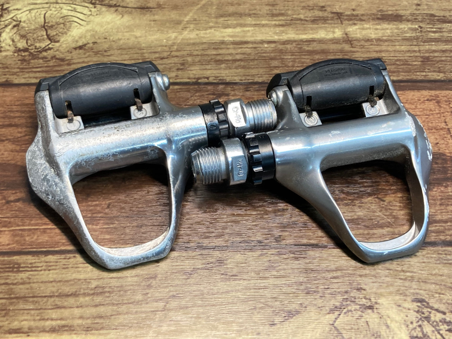 IX756 シマノ SHIMANO 105 PD-5700 ビンディングペダル SPD-SL