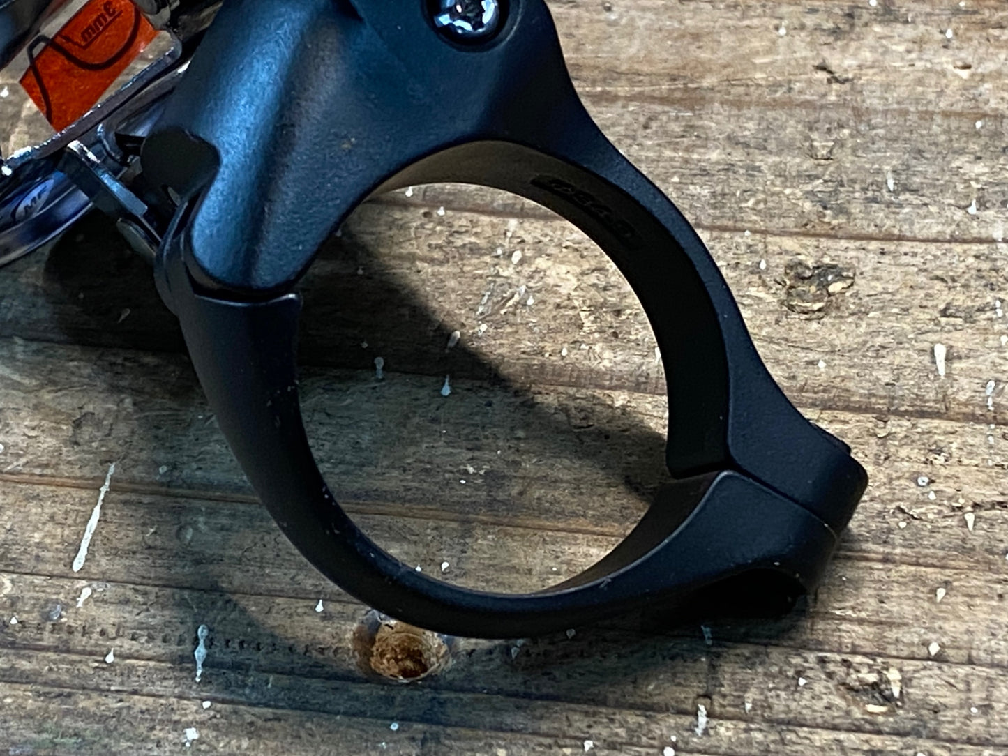 IR374 シマノ SHIMANO 105 FD-5800 フロントディレイラー 直付け 黒