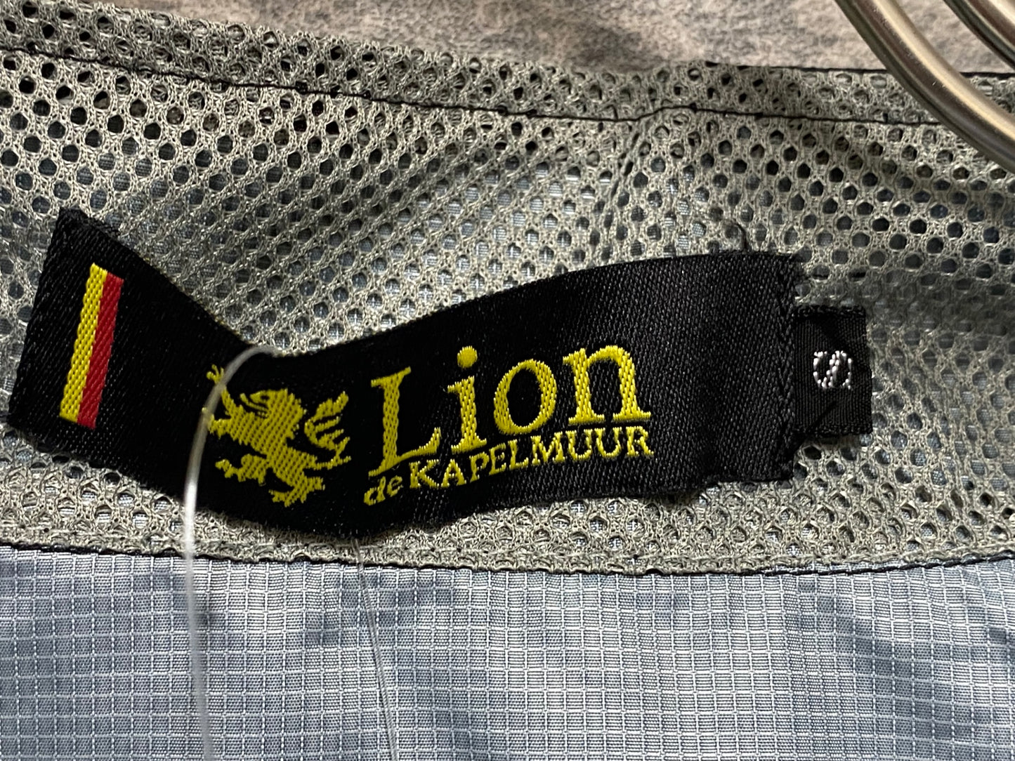 JB063 リオンドカペルミュール Lion de KAPELMUUR 長袖 ウィンドブレーカー 黒 S 千鳥格子