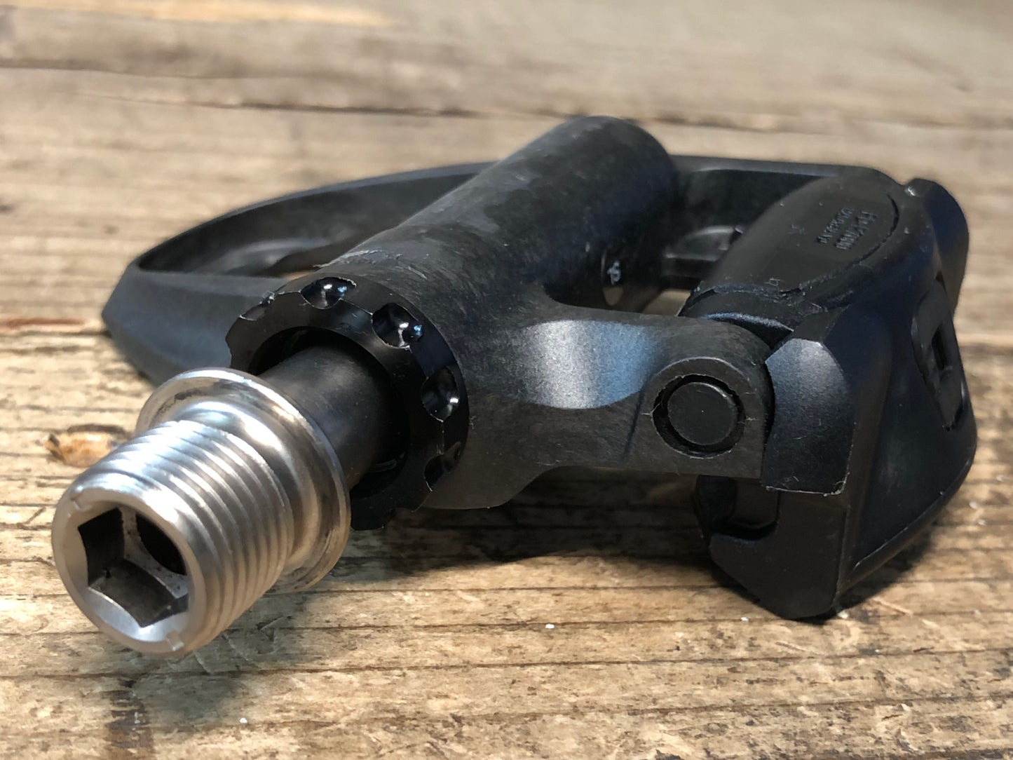 IZ710 シマノ SHIMANO 105 PD-R7000 ビンディングぺダル SPD-SL 黒