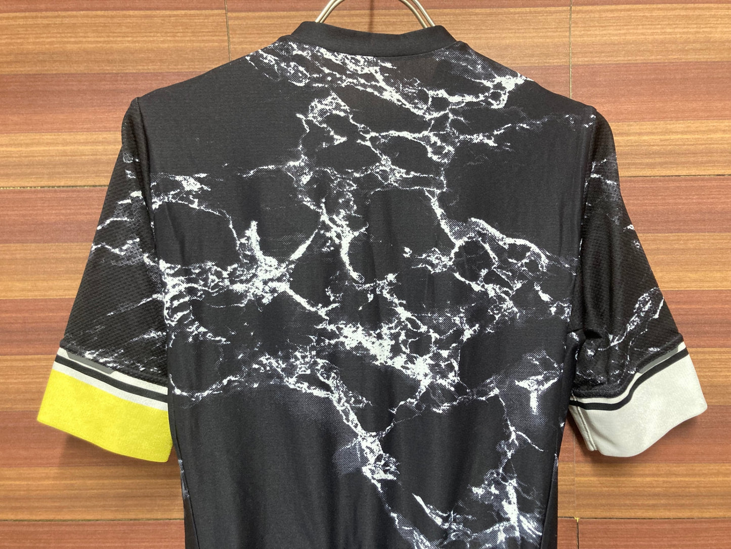 IP910 パールイズミ PEARL iZUMi 半袖 サイクルジャージ 黒 L