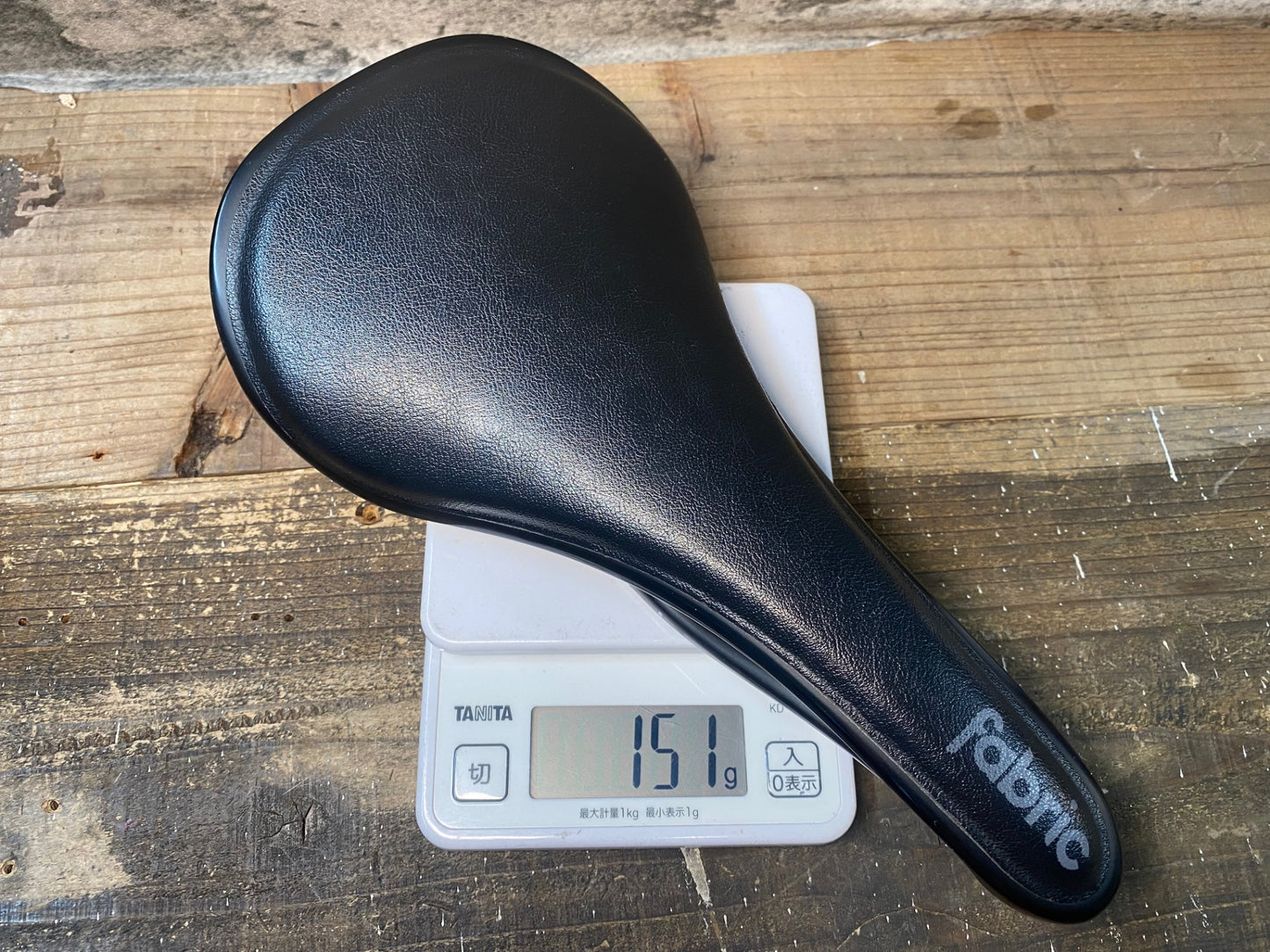 IT172 ファブリック FABRIC ALM ULTIMATE SHALLOW カーボンレール サドル