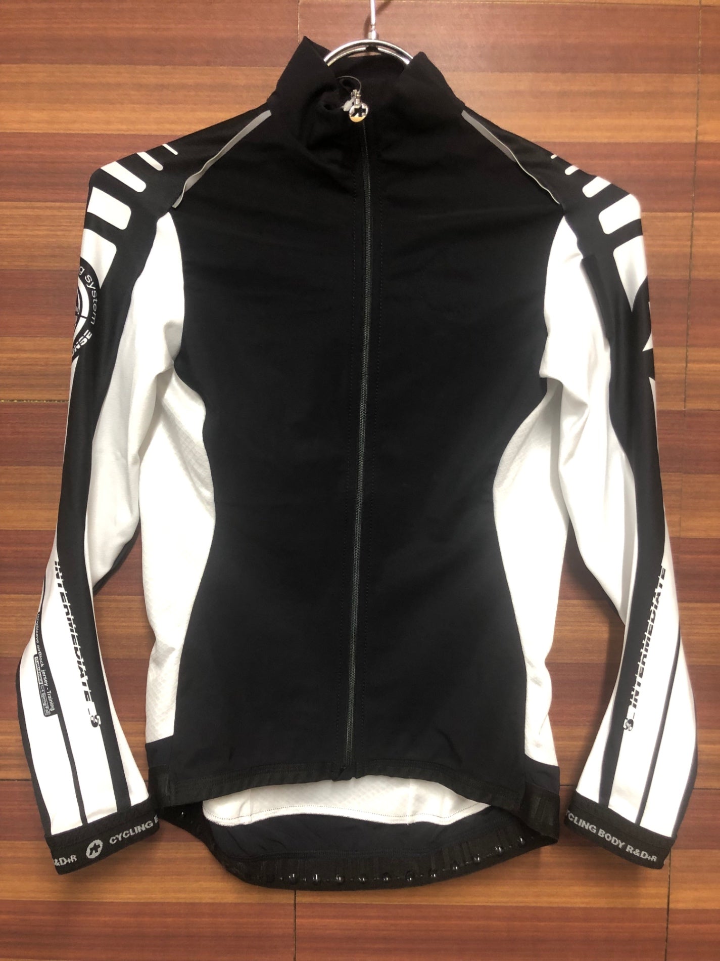 IF505 アソス assos INTERMEDIATE S longSleeve airBlock jersey Training 長袖 白 黒 レディース XS 裏起毛