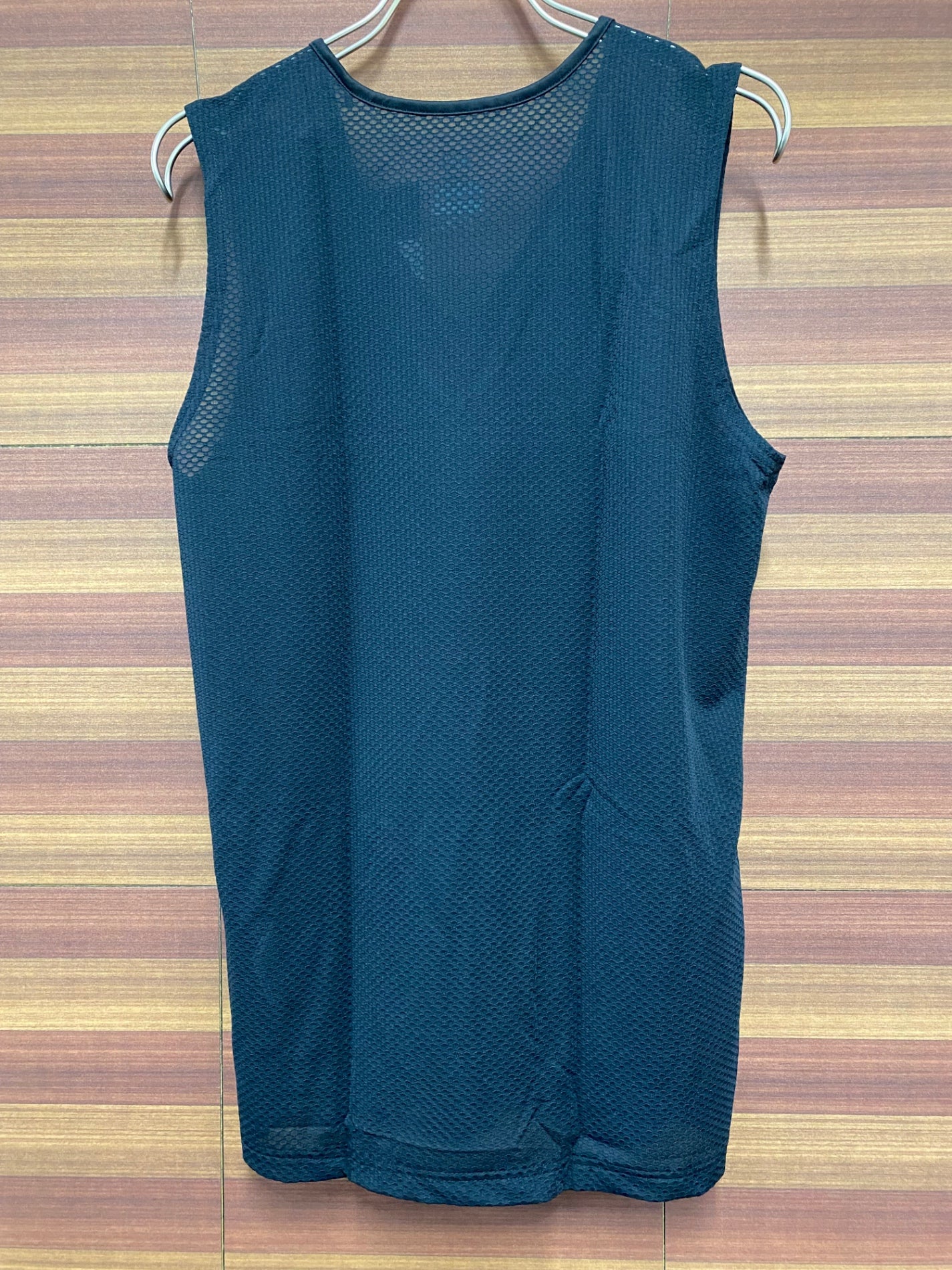 IQ211 ミレー MILLET ノースリーブ ベースレイヤー 黒 M