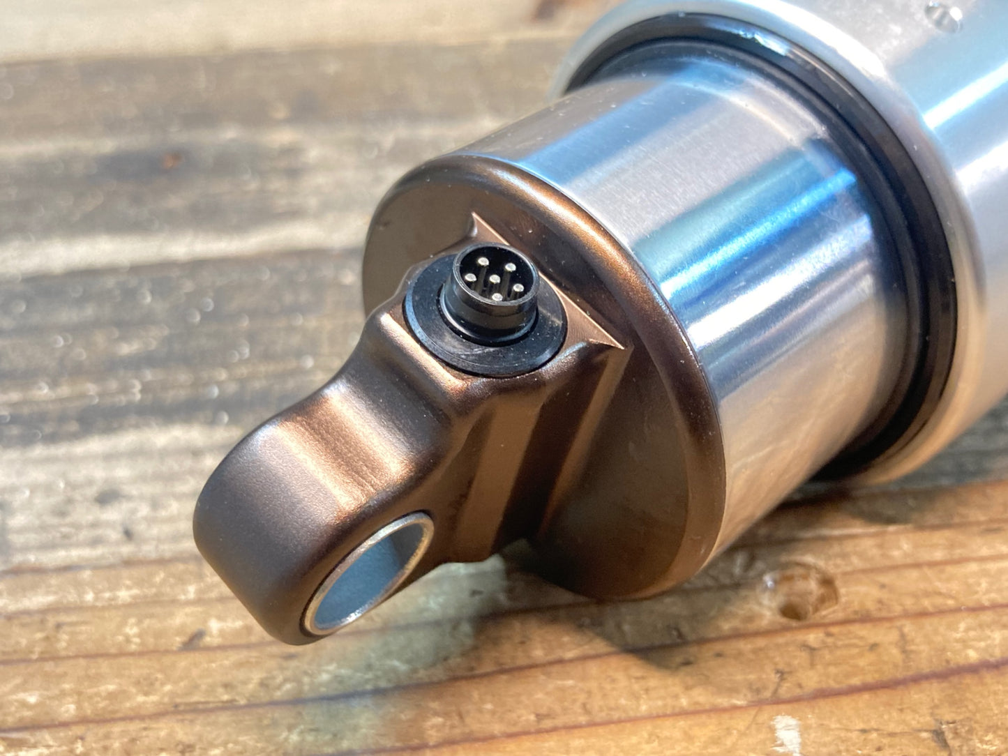 IS150 シマノ SHIMANO ネクサーヴ NEXAVE KAYABA RS-C910-45 リアサス