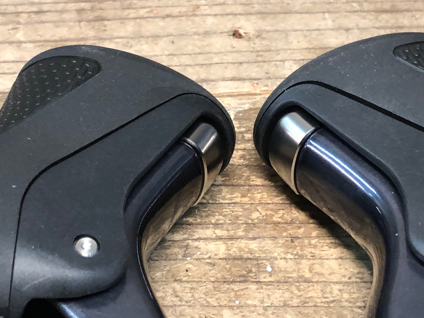 IS585 シマノ Shimano アルテグラ ULTEGRA ST-6870 Di2 電動 STIレバー 未使用品