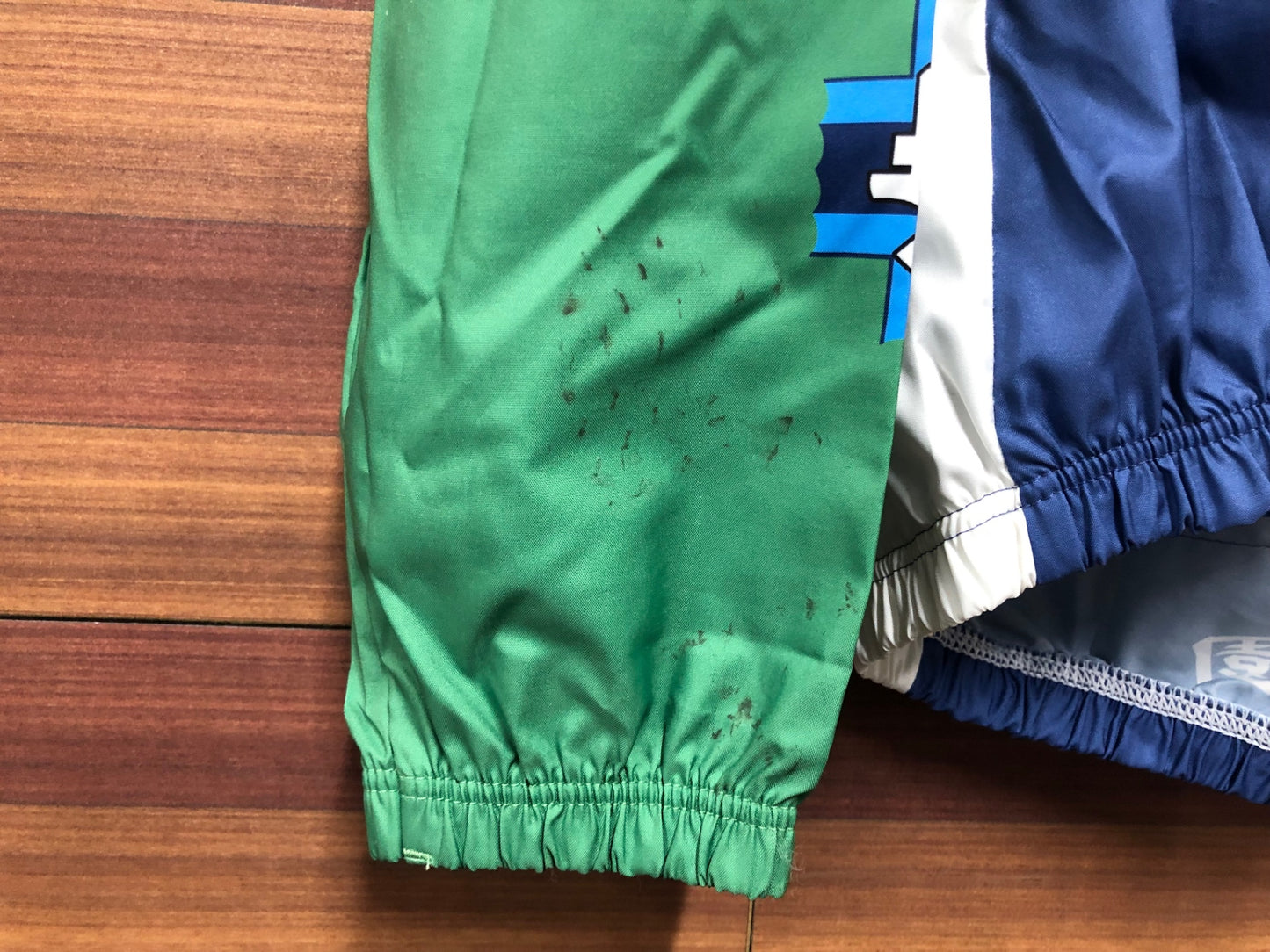 IT016 ウェイブワン WAVE ONE 長袖 ウィンドブレーカー 青 緑 L ガールズ＆パンツァー 痛ジャージ