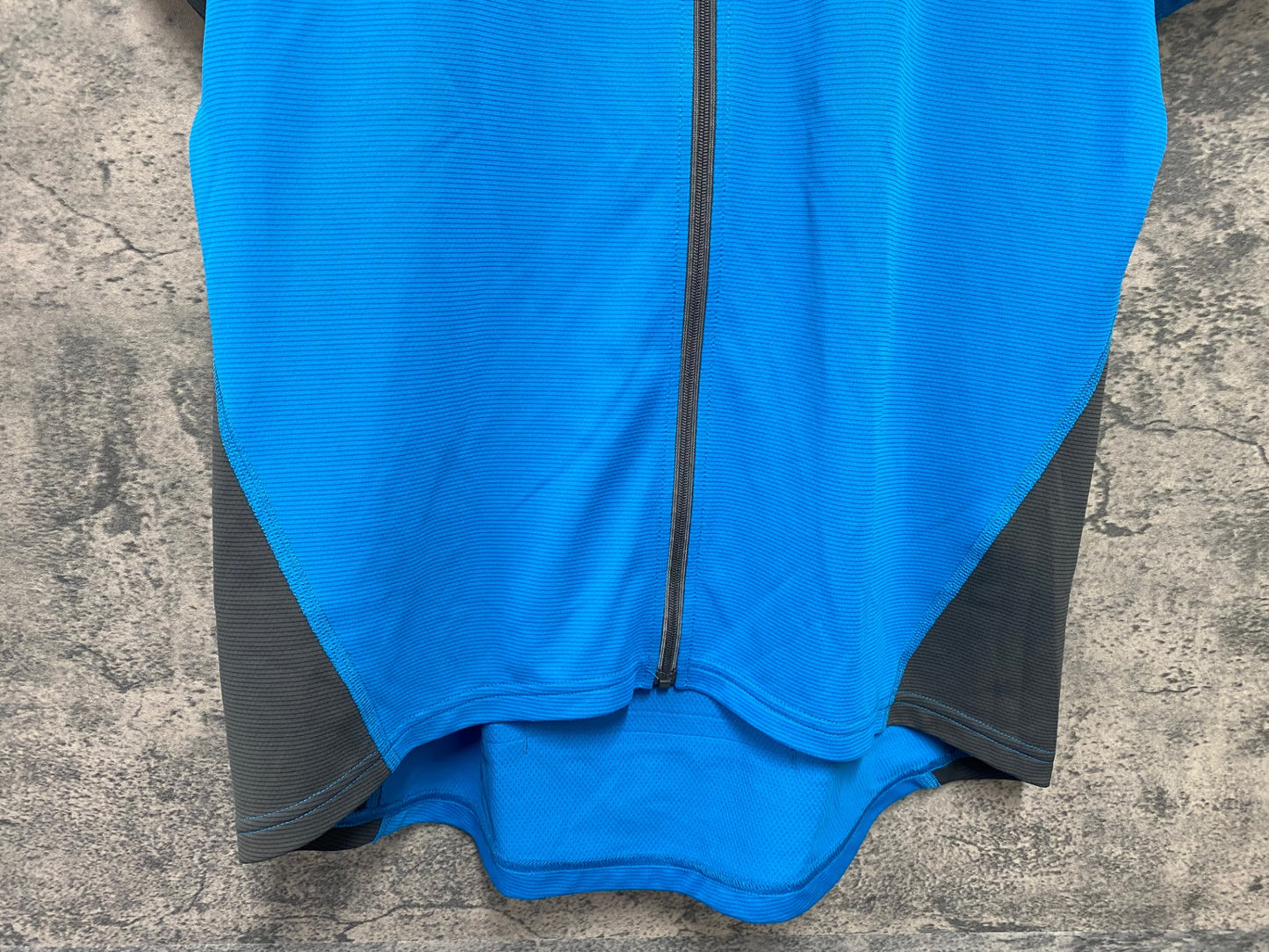 JB484 モンベル mont-bell 半袖 サイクルジャージ 水色 L