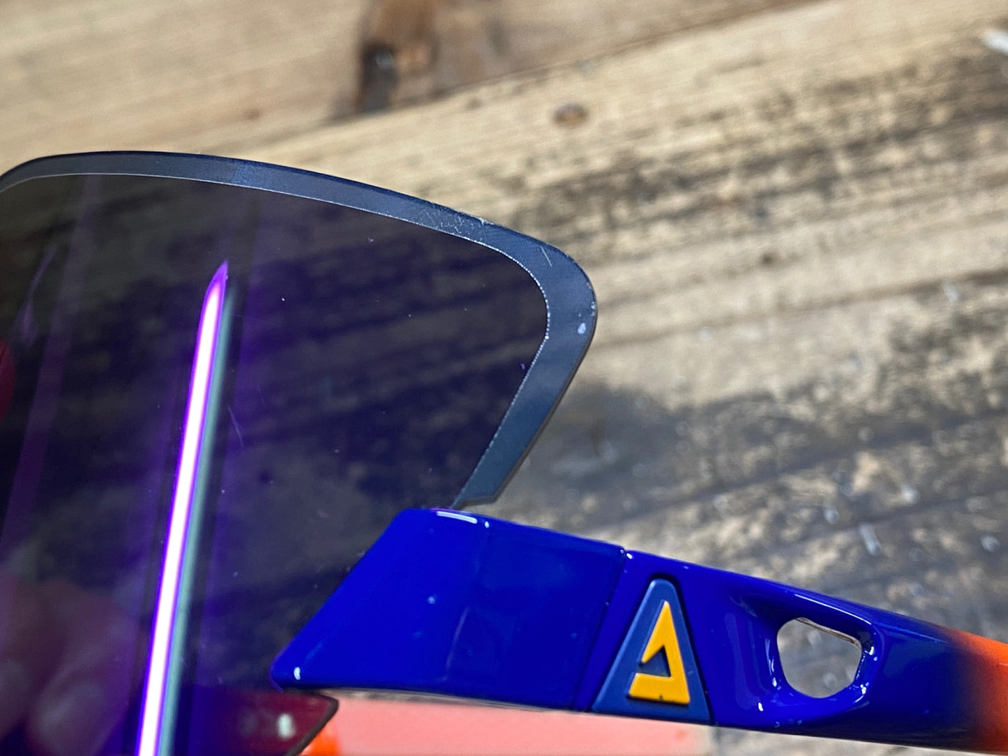 JD573 ジャイアント GIANT Helio D01 サングラス アイウェア 紺 オレンジ レンズ剥げ