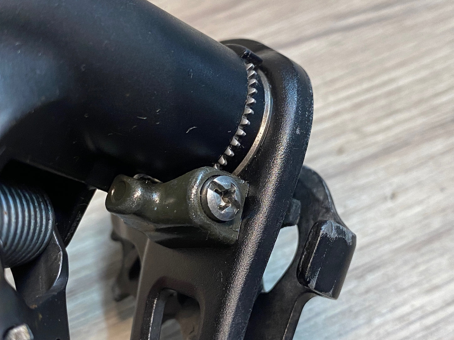 IW822 カンパニョーロ CAMPAGNOLO ケンタウル CENTAUR リアディレイラー 11S 黒