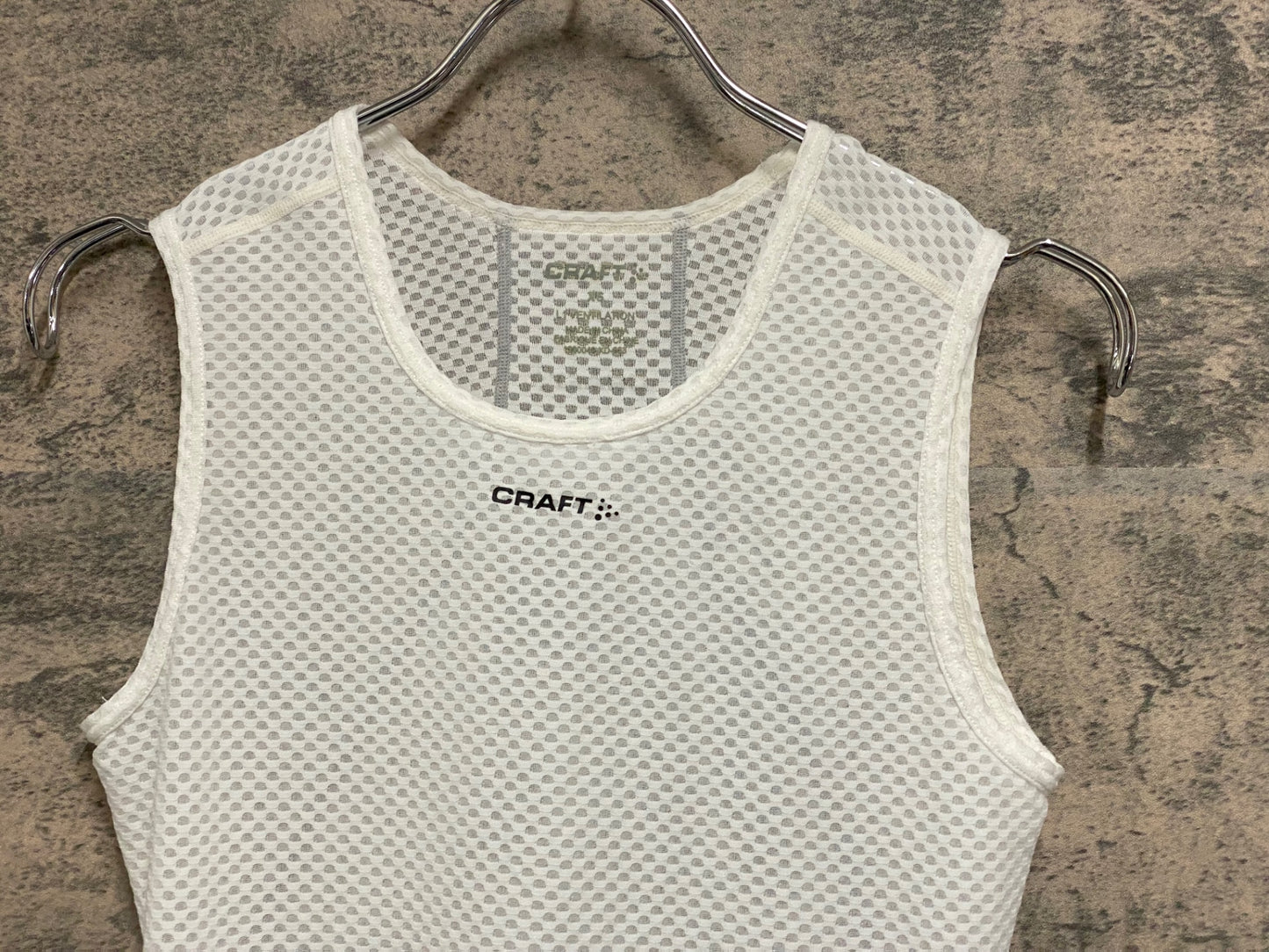 IZ551 クラフト CRAFT ノースリーブ べースレイヤー 白 XS