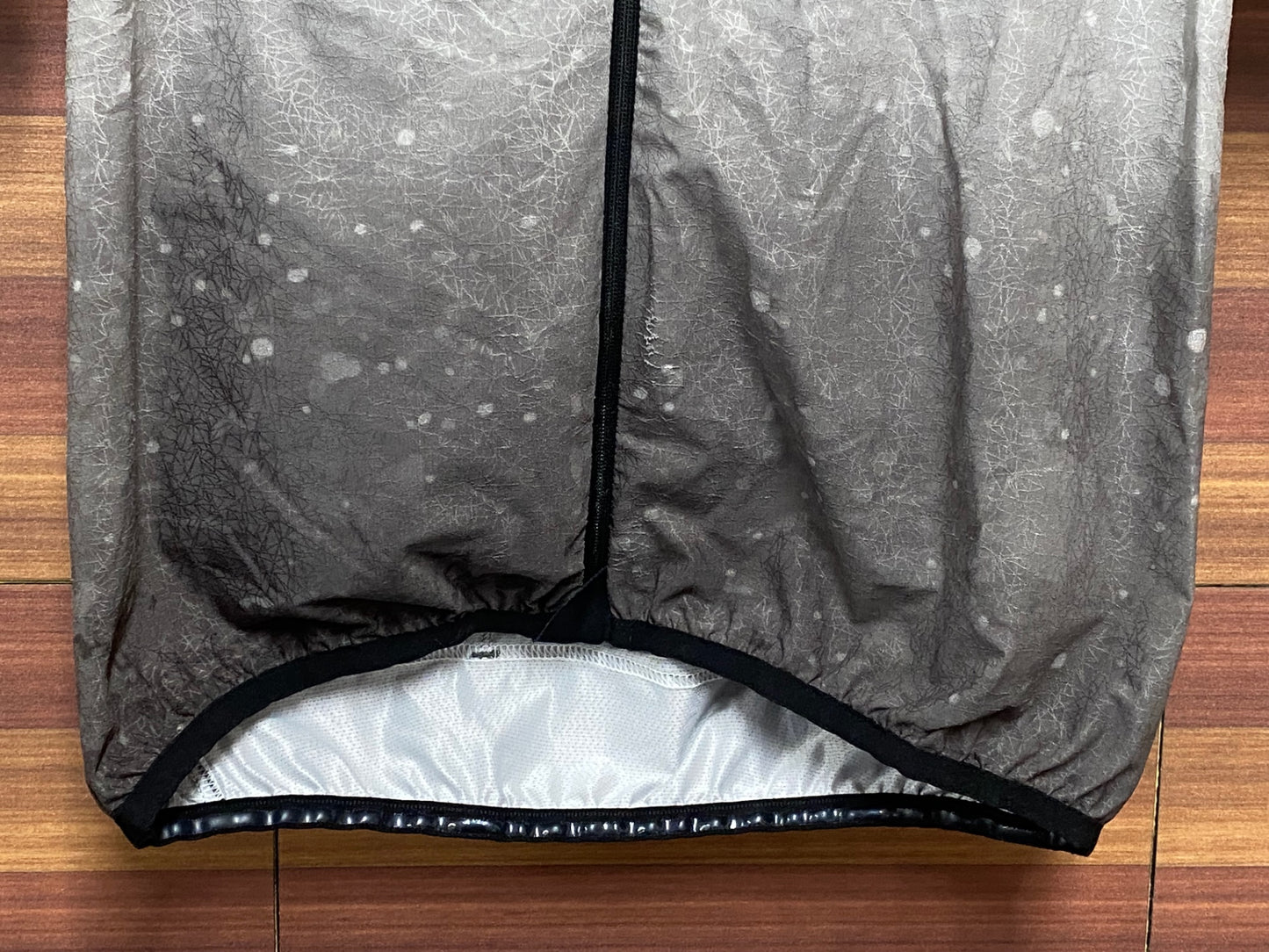 IV376 ナリーニ Nalini 半袖 サイクルジャージ 白 グレー S