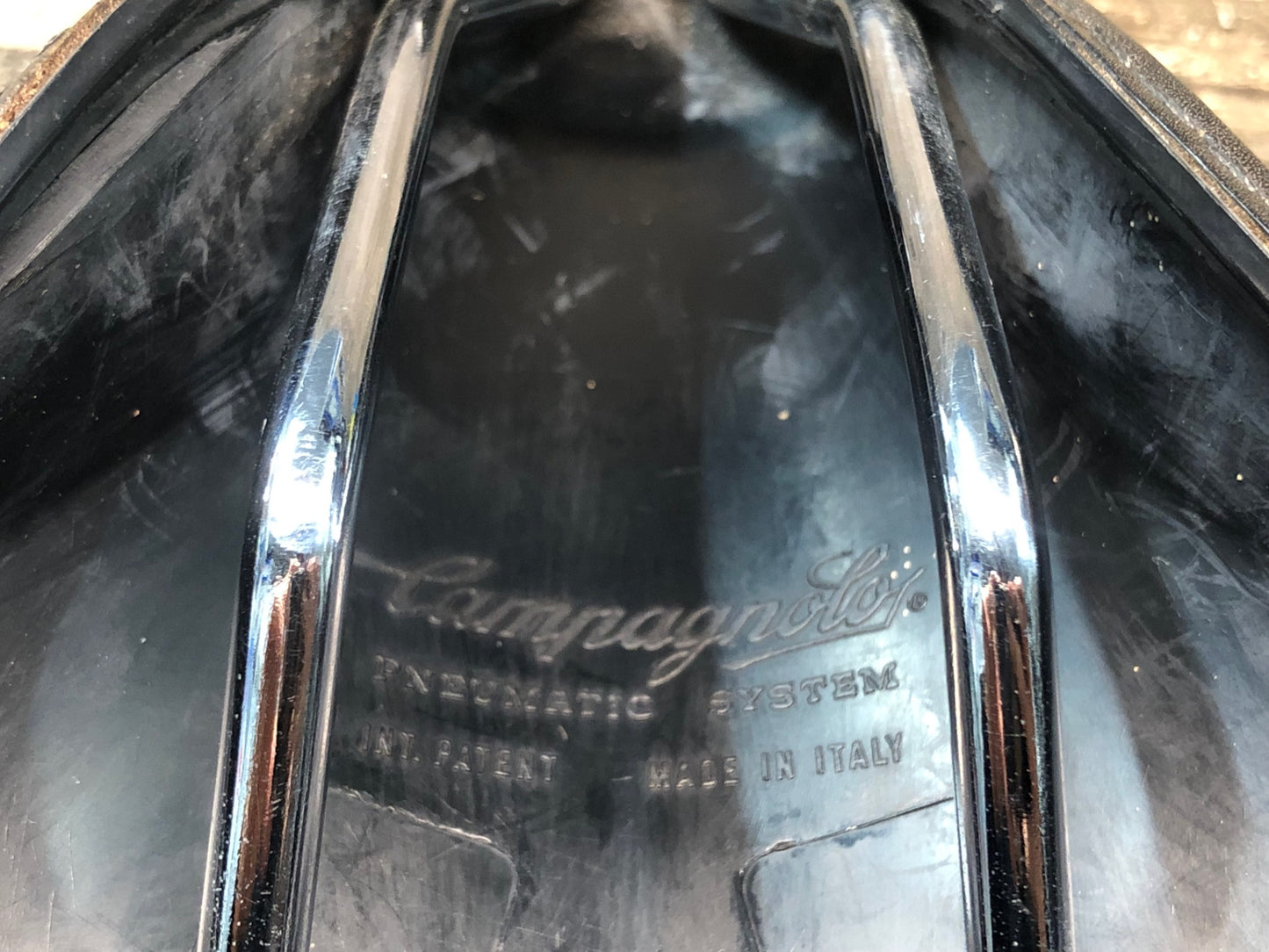 IY974 カンパニョーロ Campagnolo エレクタ Electa サドル スチールレール ブラック