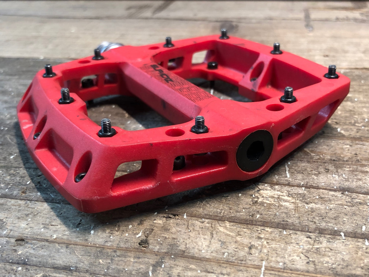 IQ431 スパカズ SPACUZ SMASH DH ペダル