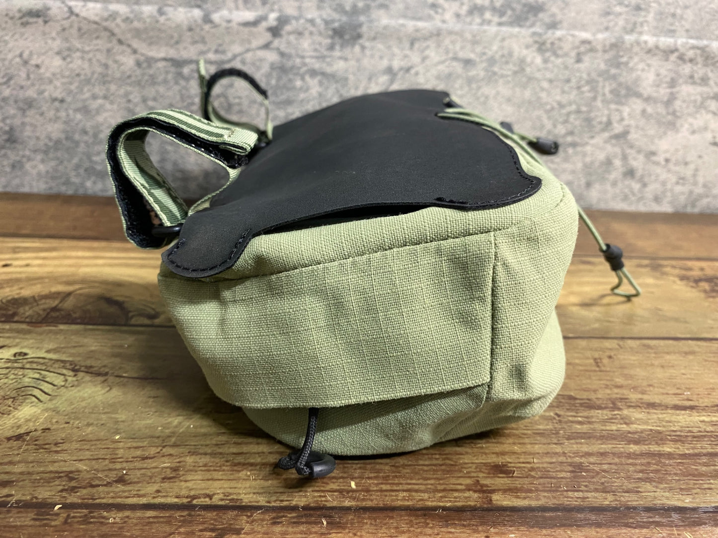 JC960 ラファ Rapha EXPLORE BAR BAG ハンドルバーバッグ 緑