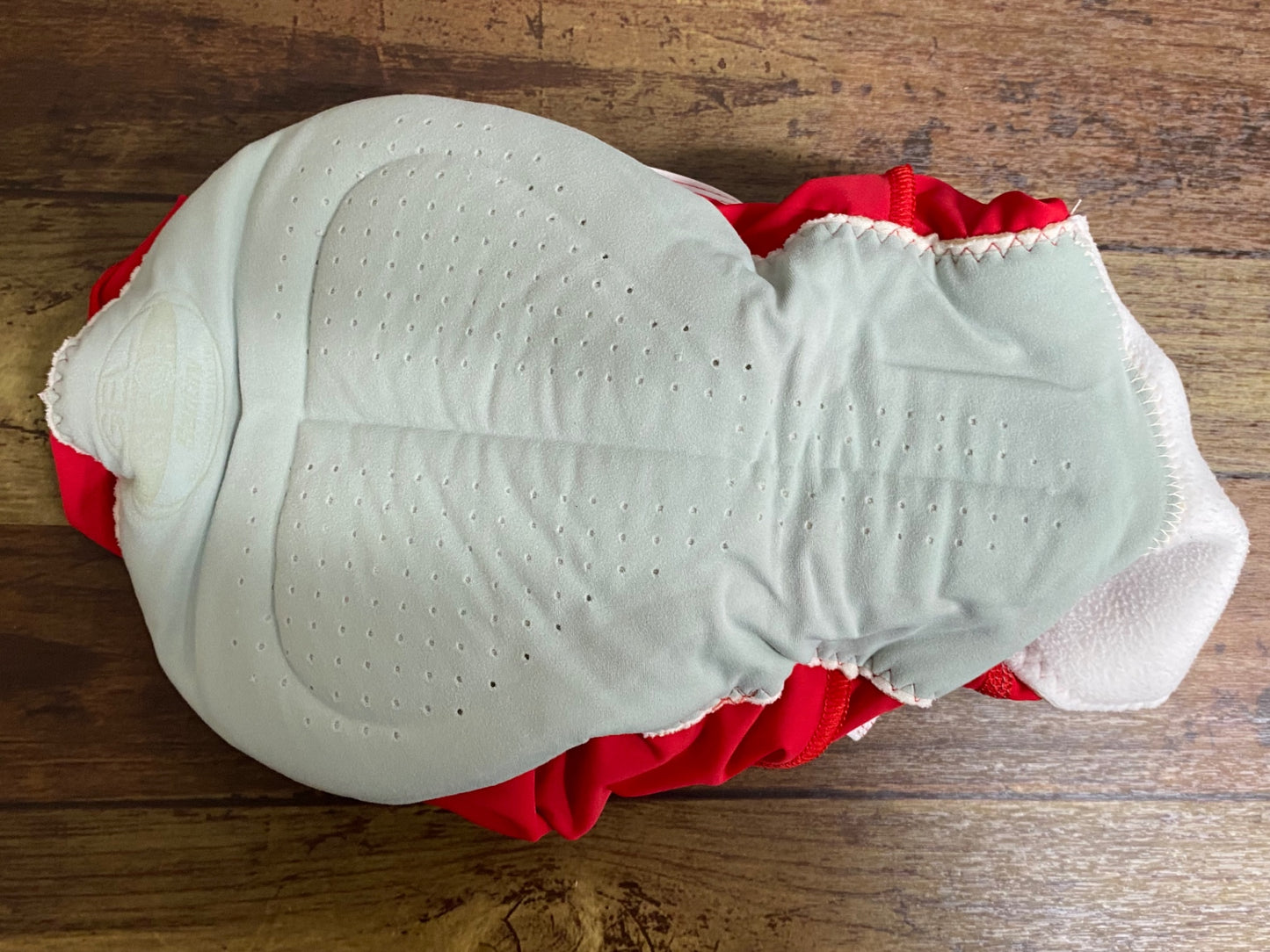 IY730 サンティーニ Santini ビブショーツ 赤 XS