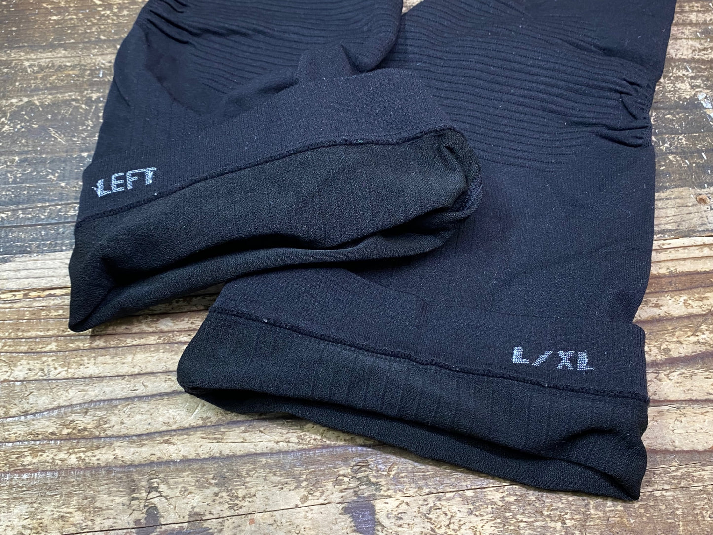 IX177 エチュオンド ETXEONDO レッグウォーマー 黒 L/XL