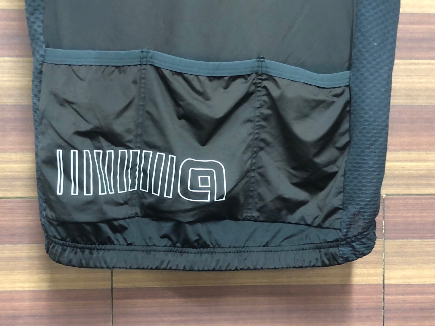 IN394 アレ ALE 半袖 サイクルジャージ 黒 M 日焼け