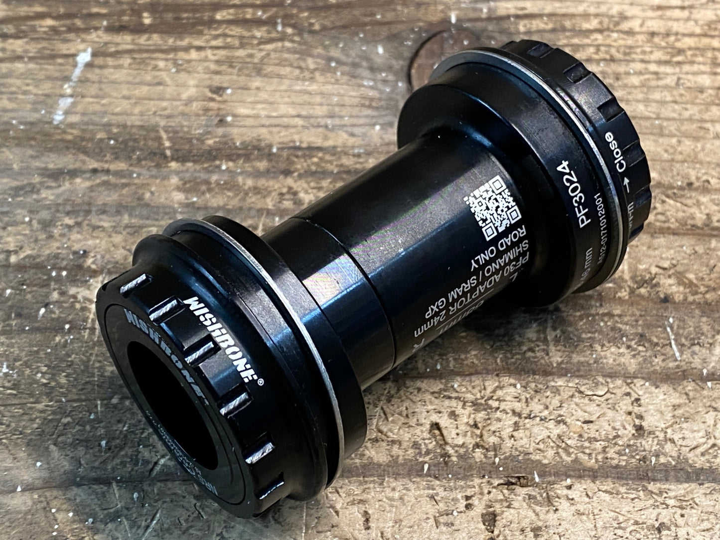 IX760 ウィッシュボーン WISHBONE PF3024 ボトムブラケット CERAMIC 68mm シャフト径Φ24