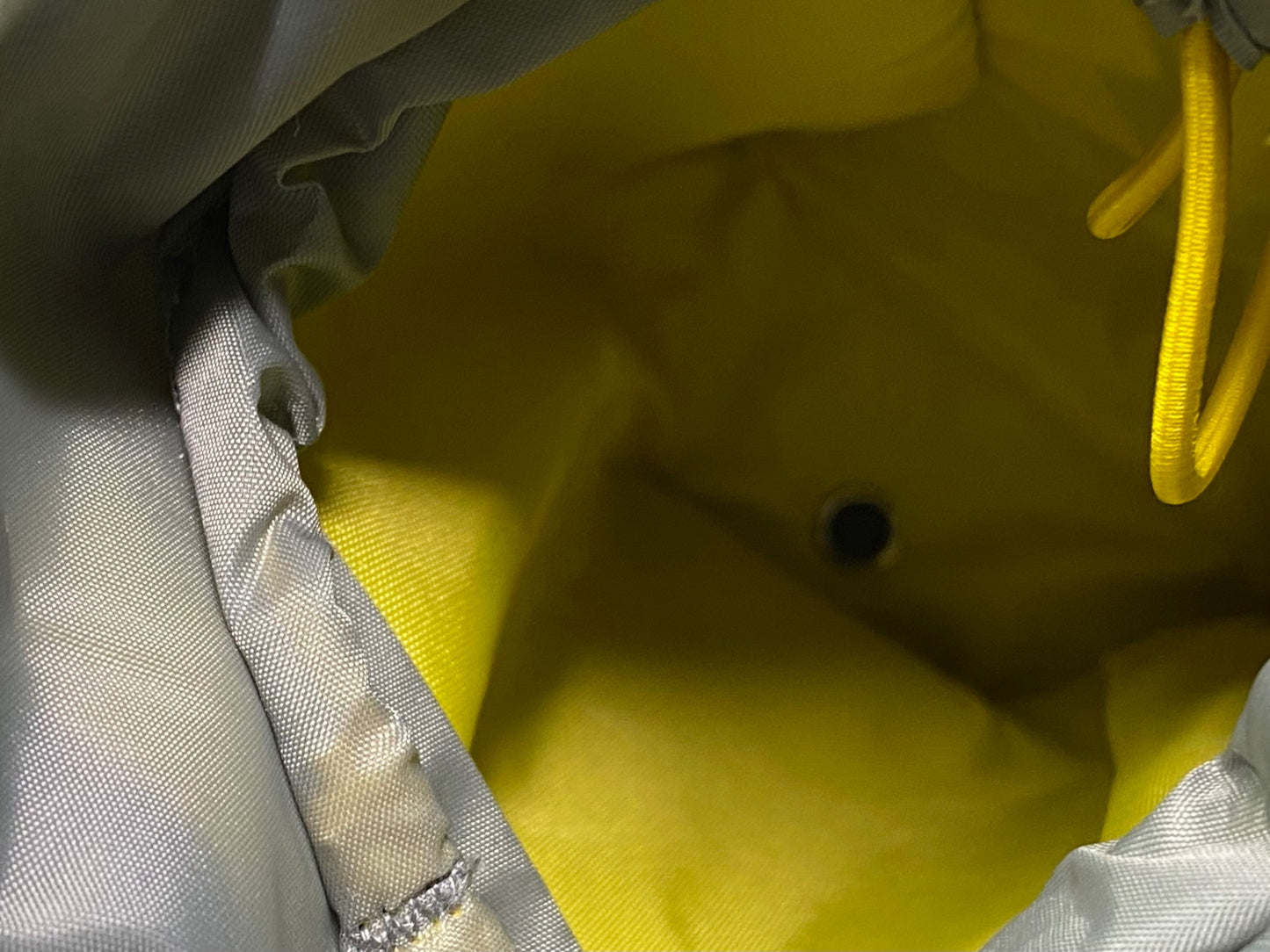 IM698 アピデュラ APIDURA バックカントリー フードポーチ プラス 1.2L+