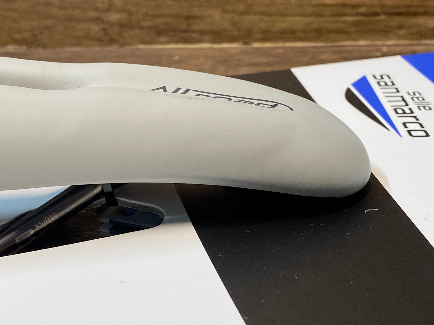 IM818 セラサンマルコ selle san marco ALLROAD SUPERCOMFORT サドル グレー SILITEレール