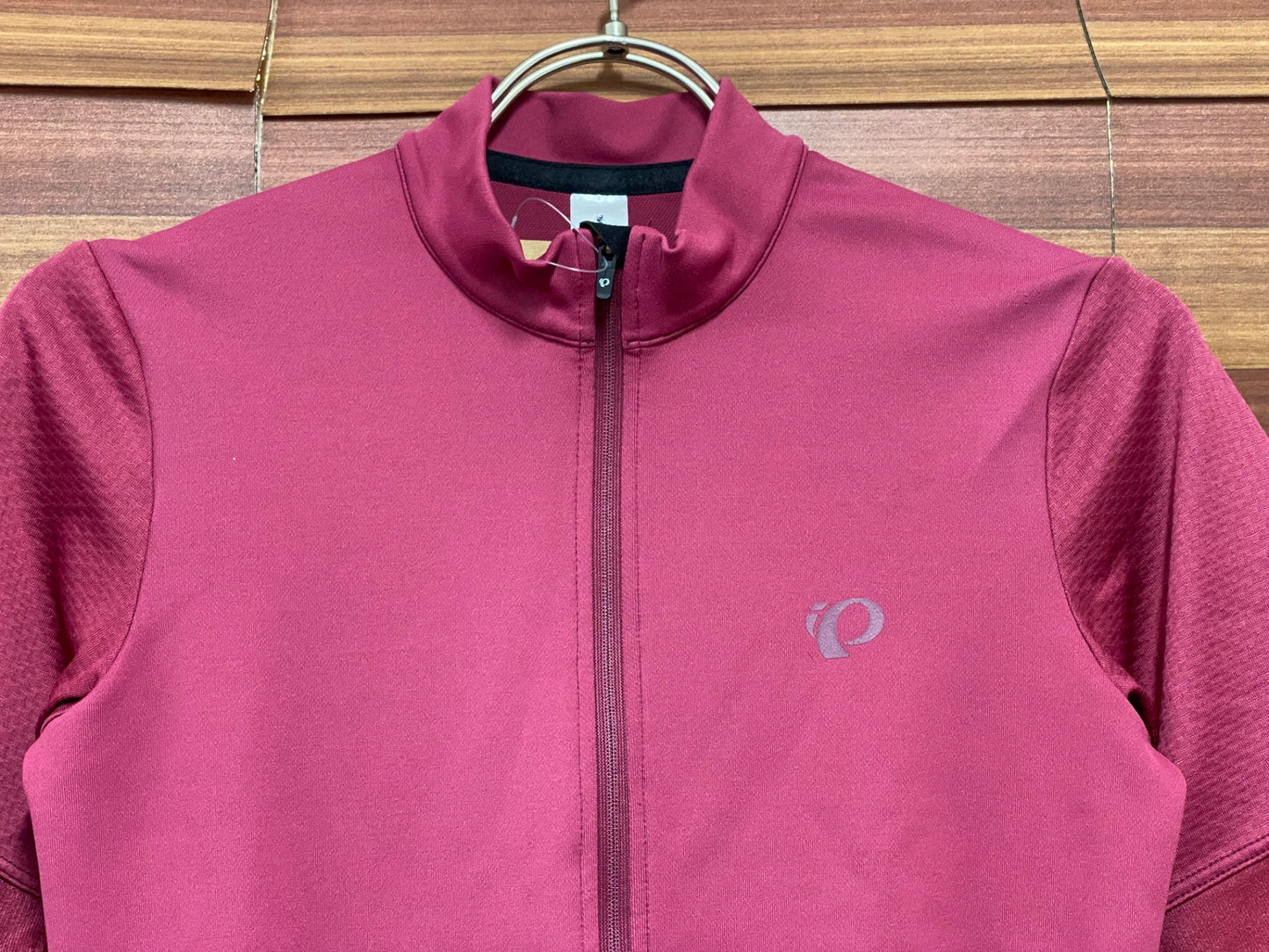 IV371 パールイズミ PEARL iZUMi 半袖 サイクルジャージ 赤紫 M
