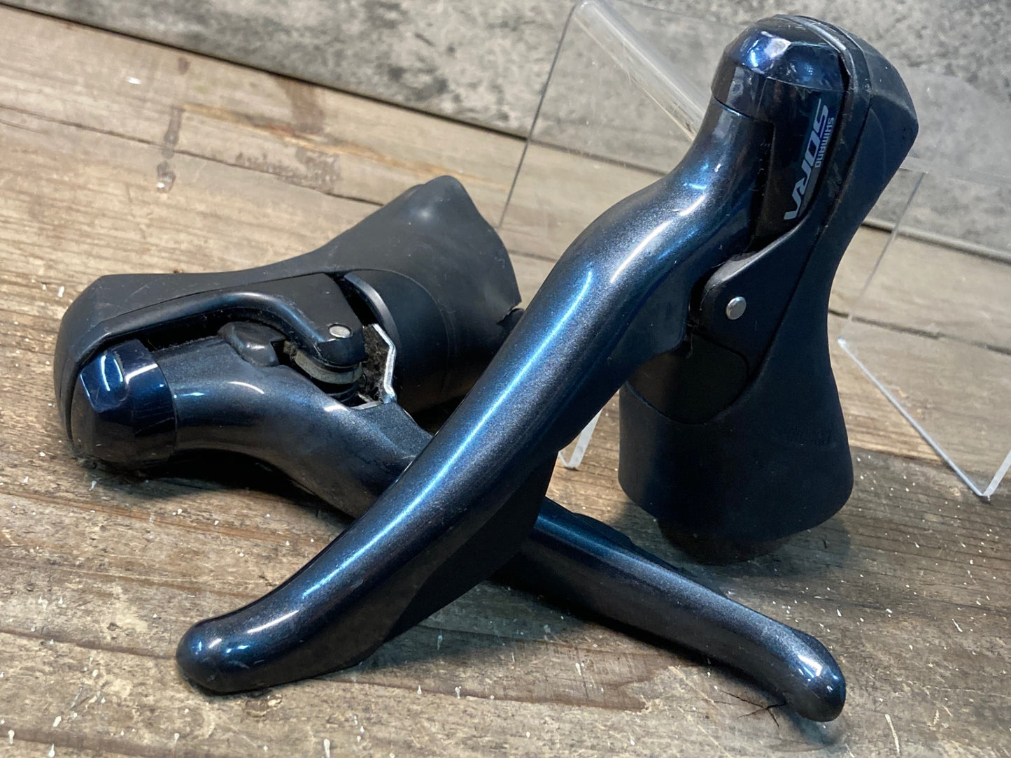 IR979 シマノ SHIMANO ソラ SORA ST-R3000 STIレバー 2x9S ※右レバー動作不良のためジャンク