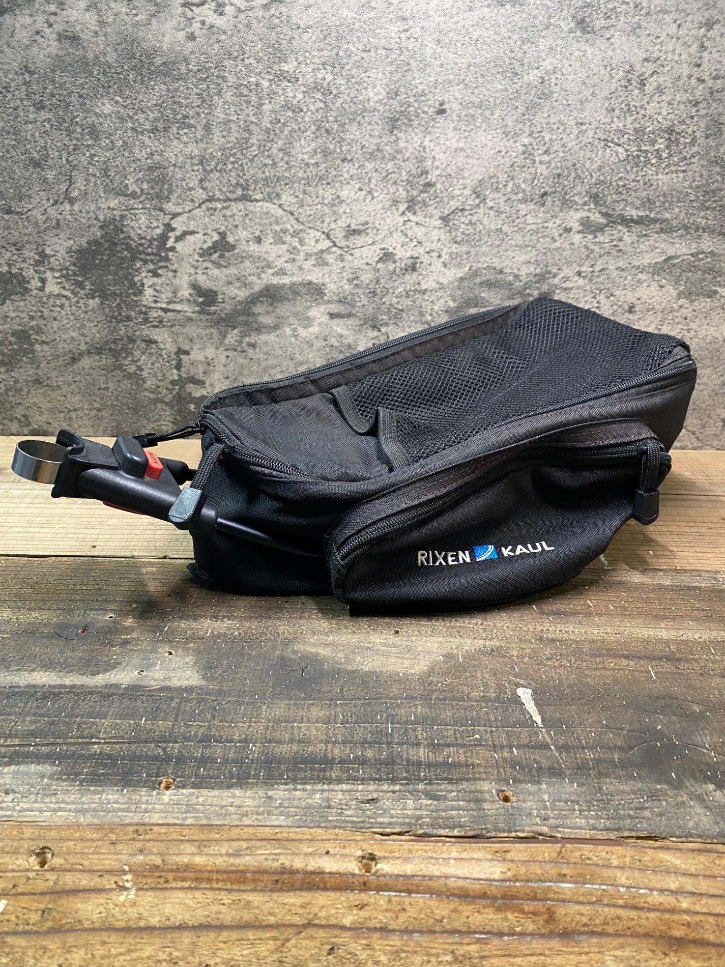 IN908 リクセンカウル RIXEN KAUL COUNTOUR MAGNUM サドルバッグ 黒