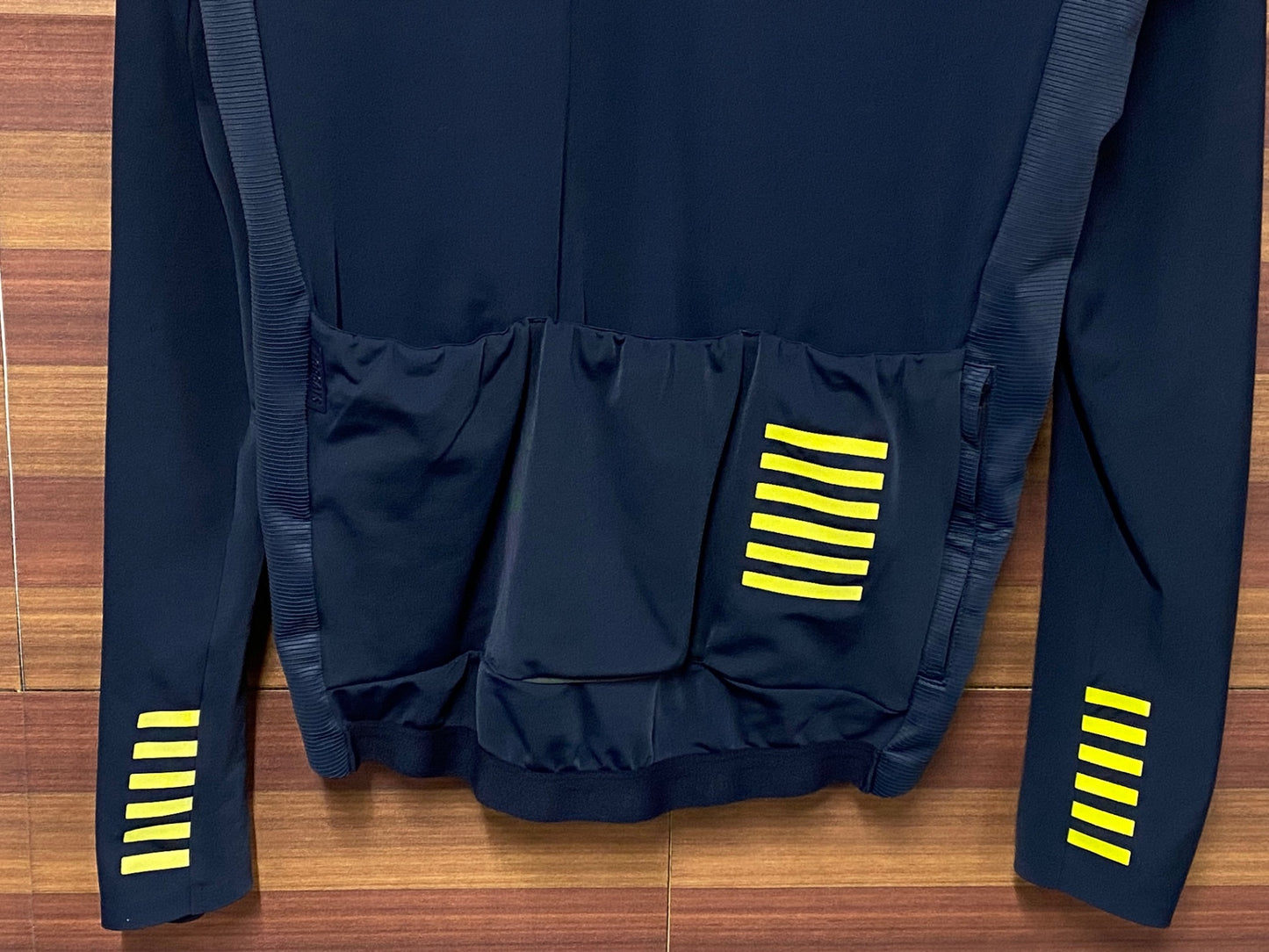 IS670 ラファ RAPHA PRO TEAM LONG SLEEVE THERMAL JERSEY 長袖サイクルジャージ 紺 M ※袖ロゴひび割れ