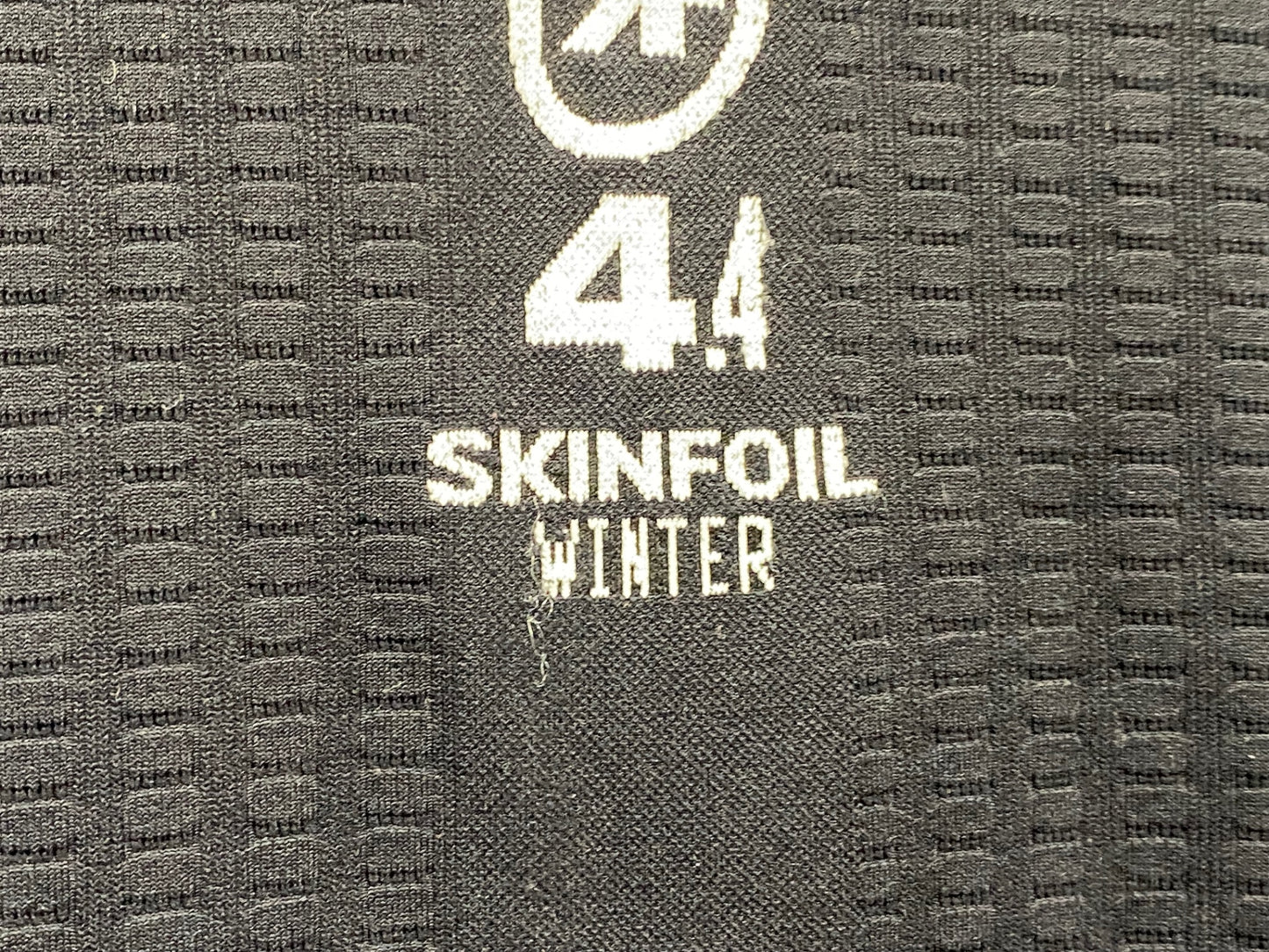 JB299 アソス assos SKINFOIL 4.4 長袖 ベースレイヤー 黒 白 SIZE1 WINTER