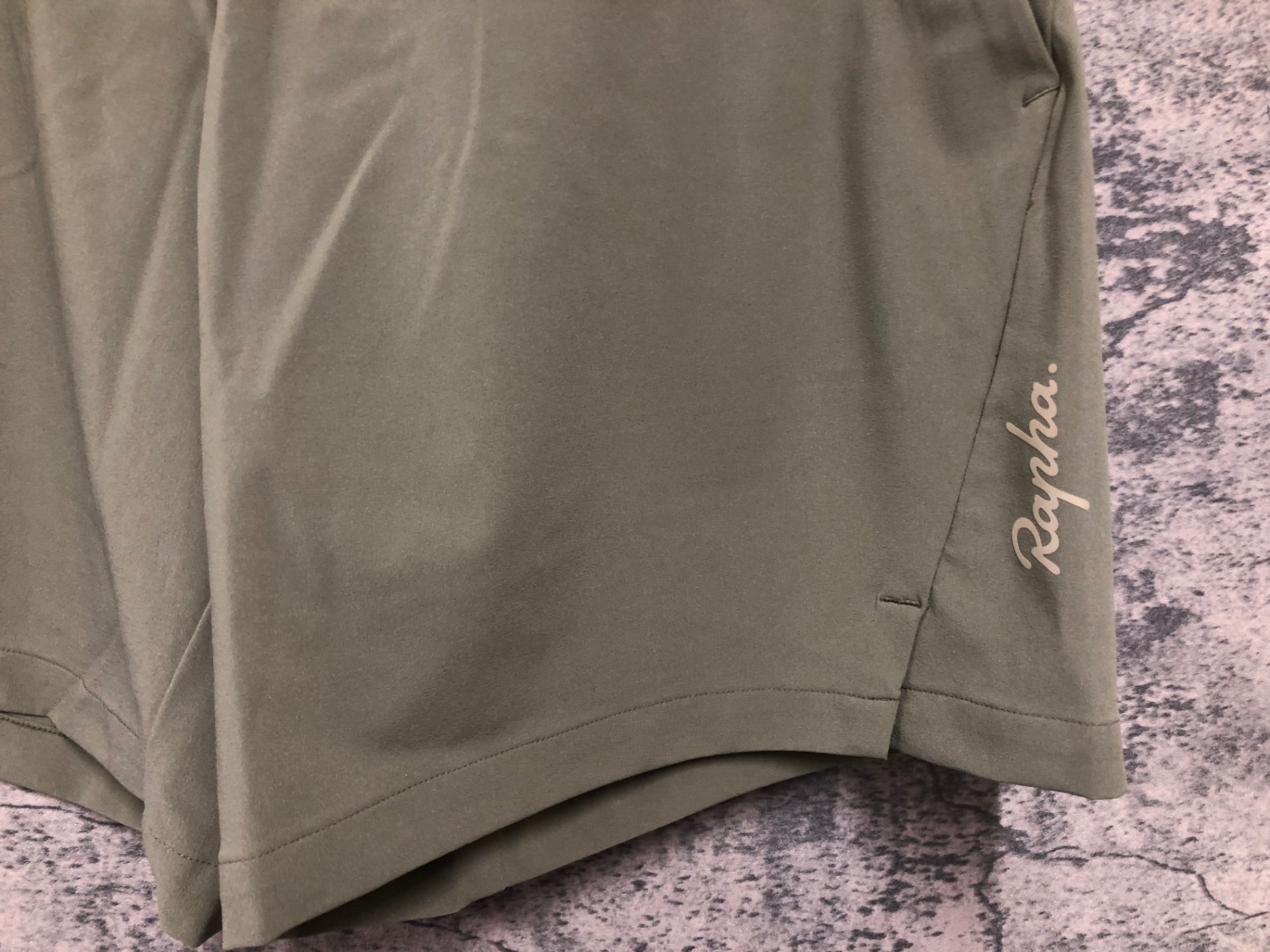 IX217 ラファ Rapha MEN'S ACTIVE SHORTS ショートパンツ カーキ