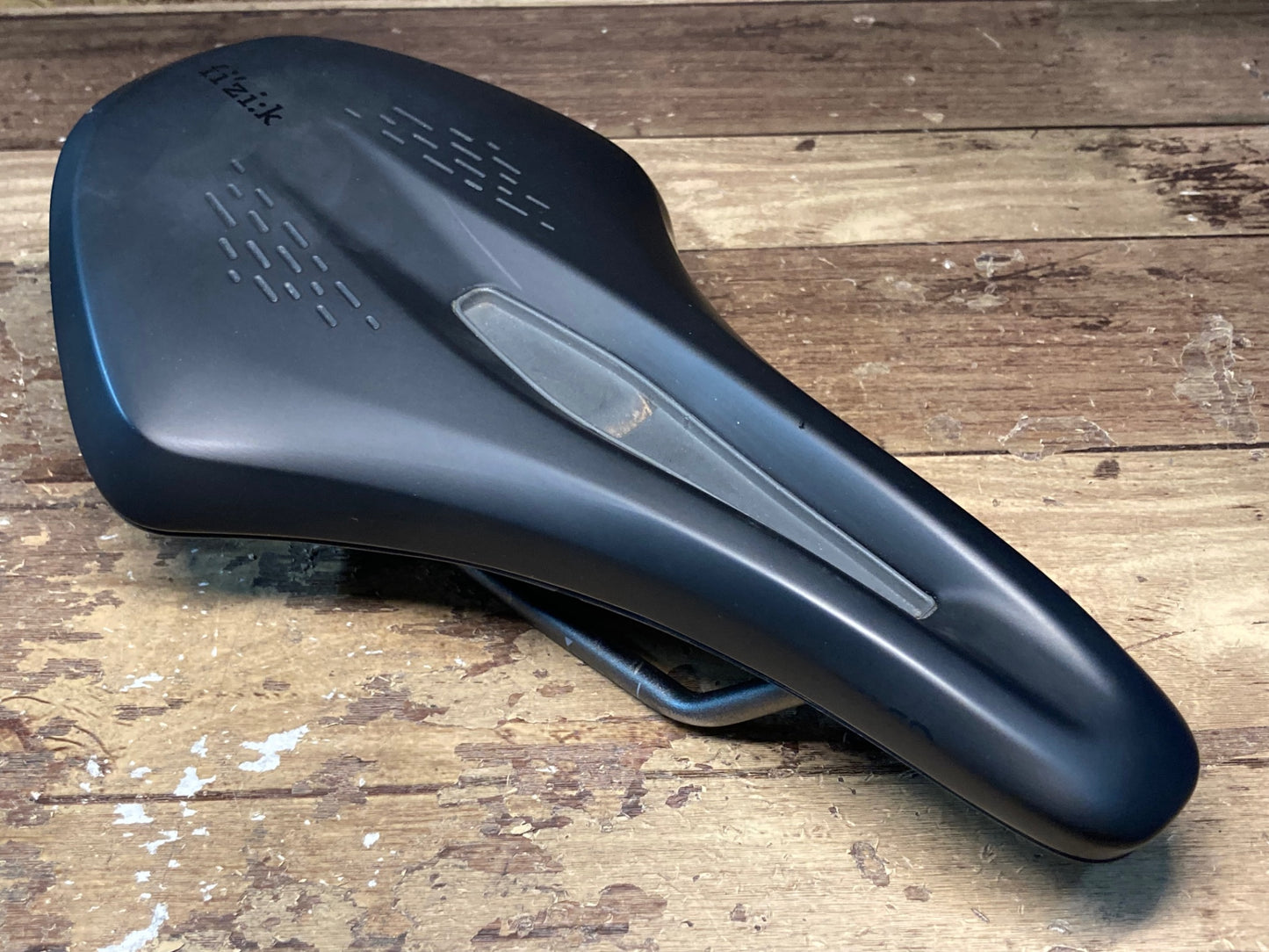 IK753 フィジーク fizik テラ アルゴ TERRA ARGO X3 kiumレール サドル 黒 150mm