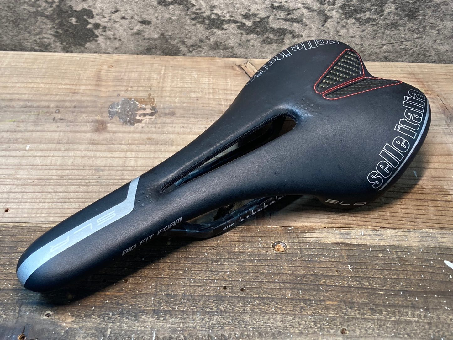 IP861 セライタリア Selle Italia SLR KIT CARBONIO FLOW サドル カーボンレール 黒