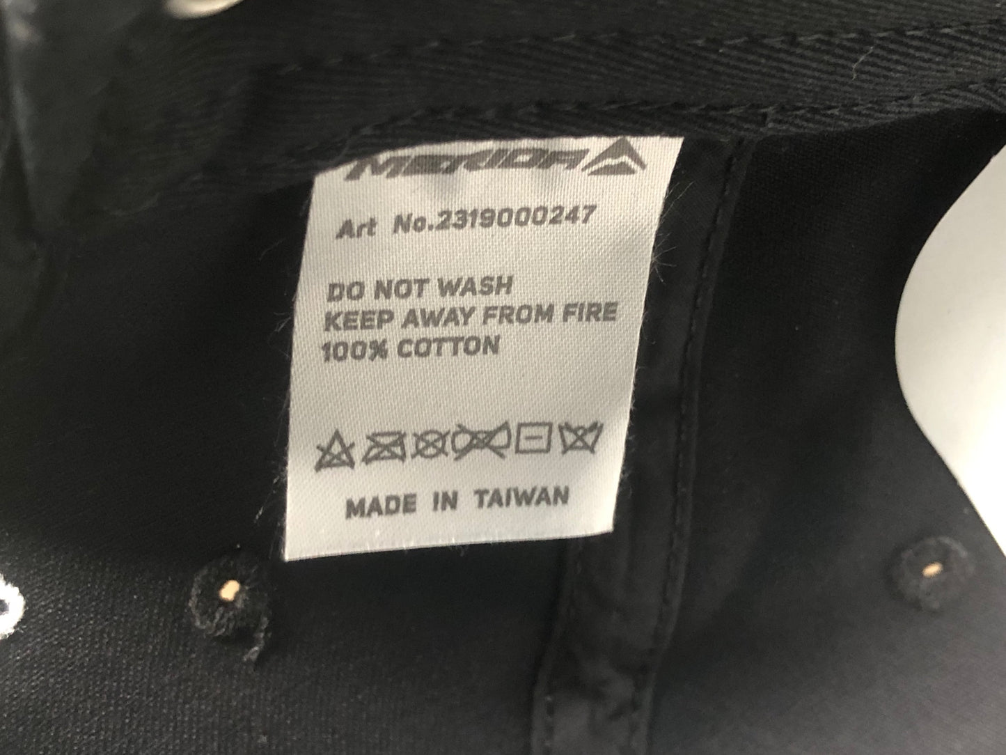 IQ206 メリダ MERIDA キャップ 黒