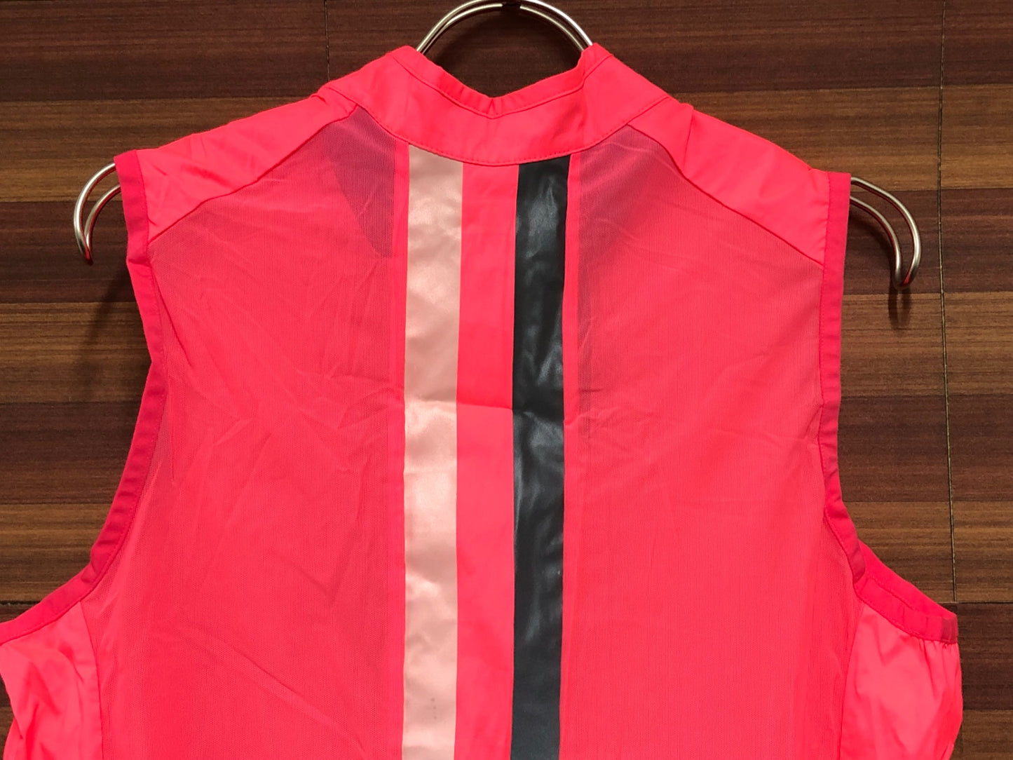 IO660 ラファ Rapha 反射ベスト ジレ M ネオンピンク
